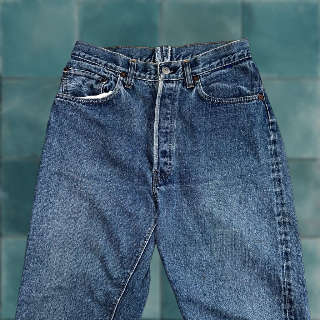 Levi's Levi's 501 XX VTG 70s Jeans Straight 27x31 Med Wash Blue Denim Cotton Button Vintage Men Regular XX 501 Series USA 80s 70s Tailored Altered Size US 27 - 1 Thumbnail