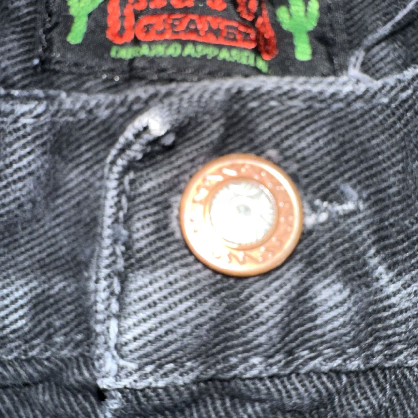 Durango VINTAGE Durango Women Black Jean Shorts Size 14 Mom Cactus Detail Durango Apparel Size 36" / US 14 / IT 50 - 4 Thumbnail