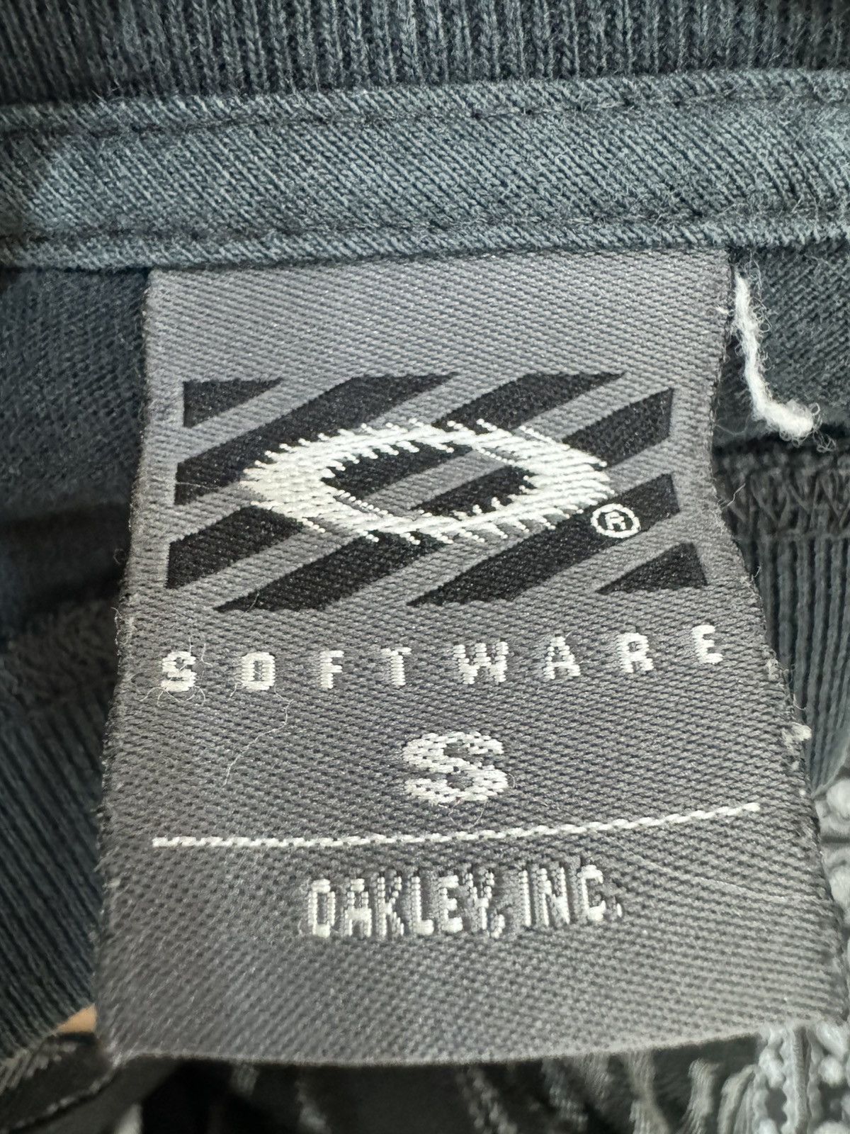 Oakley Vintage Oakley Software Bomb Graphic ☢️ Size US S / EU 44-46 / 1 - 4 Thumbnail