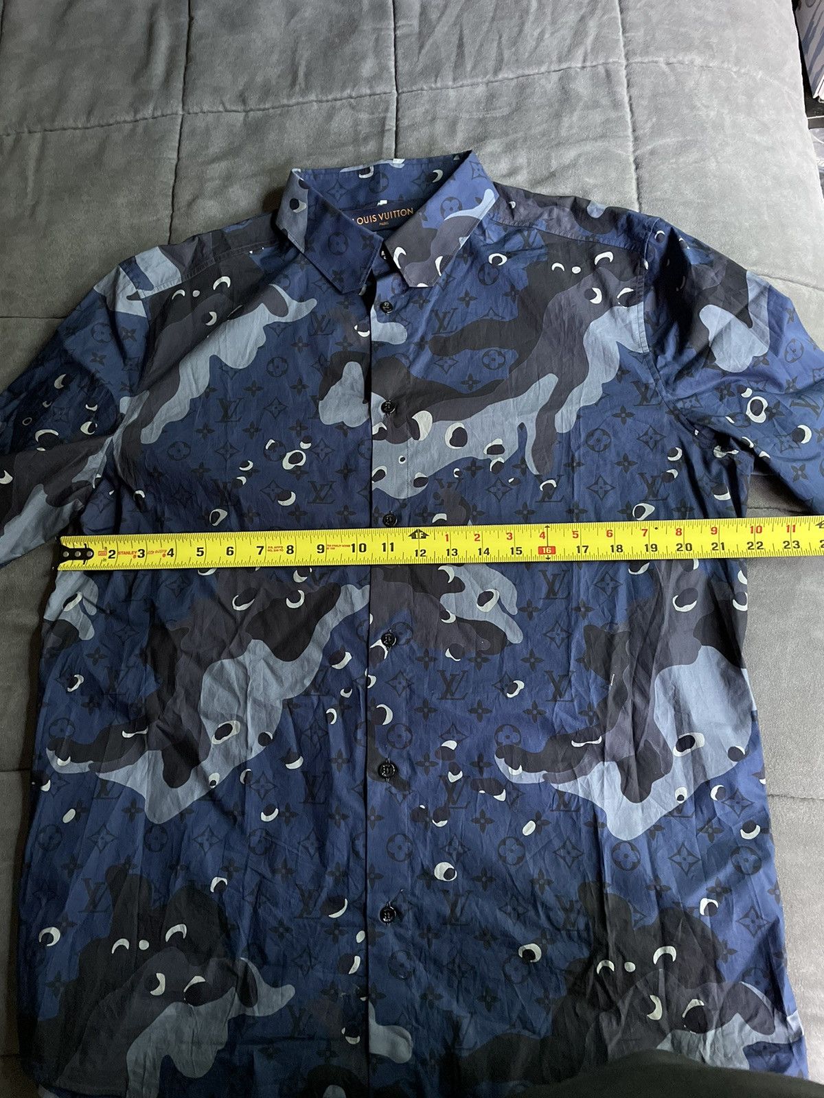 Louis Vuitton Louis Vuitton Blue Camo Monogram Shirt Size US XL / EU 56 / 4 - 6 Thumbnail