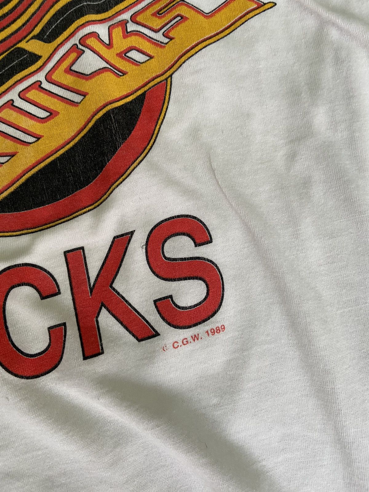 NHL × Vintage Vintage Vancouver Canucks T shirt Size US S / EU 44-46 / 1 - 3 Thumbnail