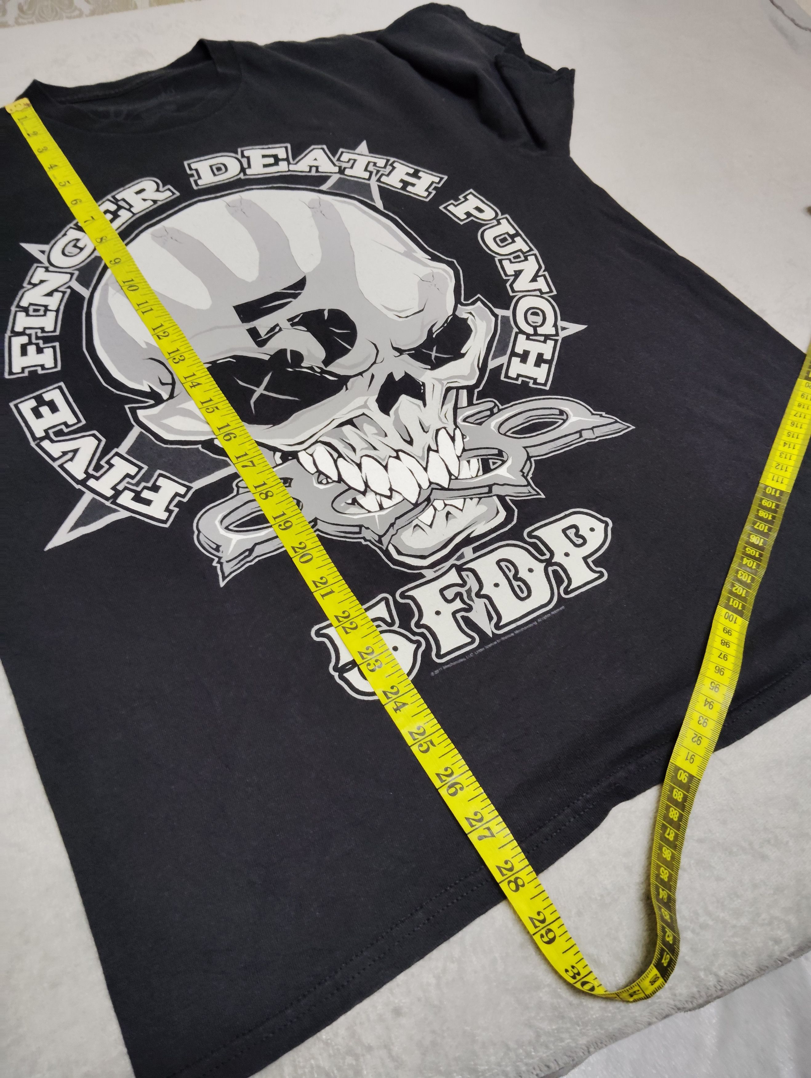 Band Tees Y2K FIVE FINGER DEATH PUNCH BIG PRINT Size US L / EU 52-54 / 3 - 9 Thumbnail
