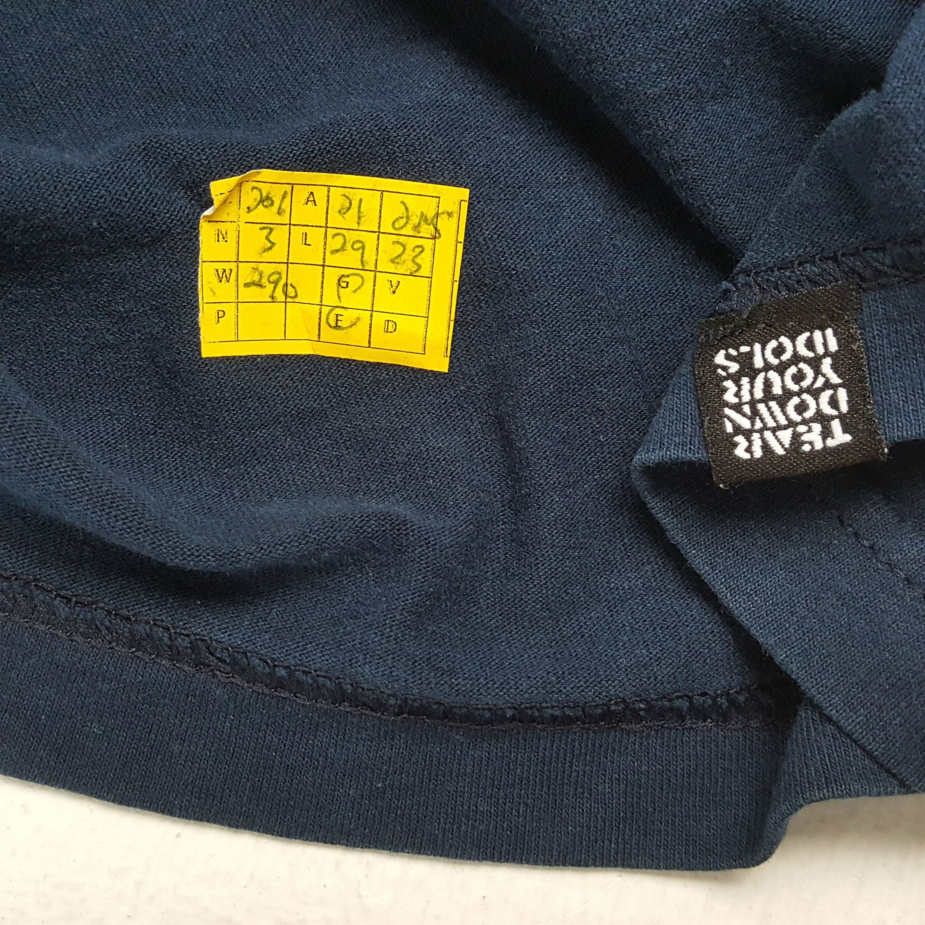 Lost Enterprises × Vintage Vintage LOST American Skateboard Style Brand T-Shirts Size US L / EU 52-54 / 3 - 7 Thumbnail