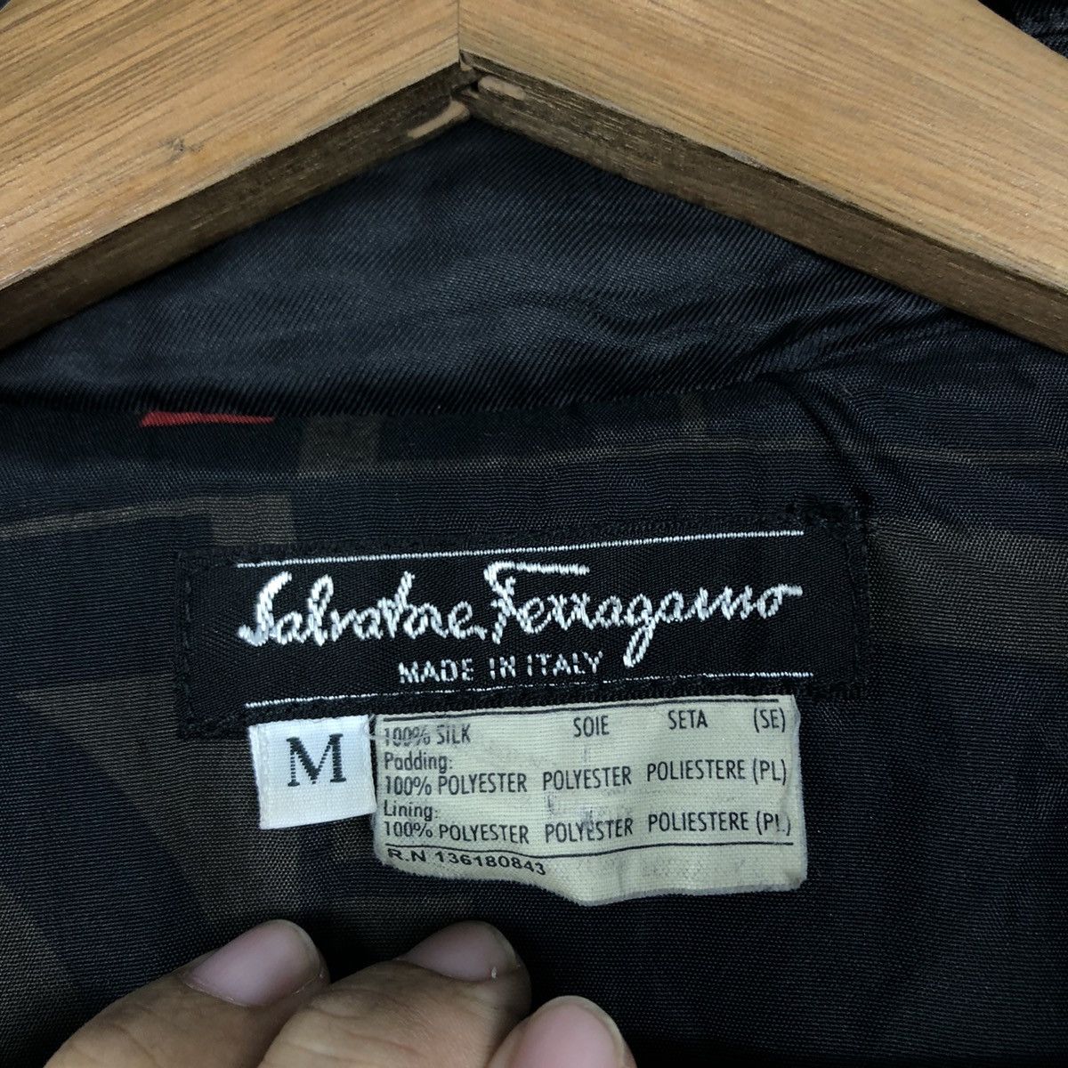 Vintage 📌Vintage Silk Jacket Button Quilted Salvatore Ferragamo Size US M / EU 48-50 / 2 - 18 Thumbnail