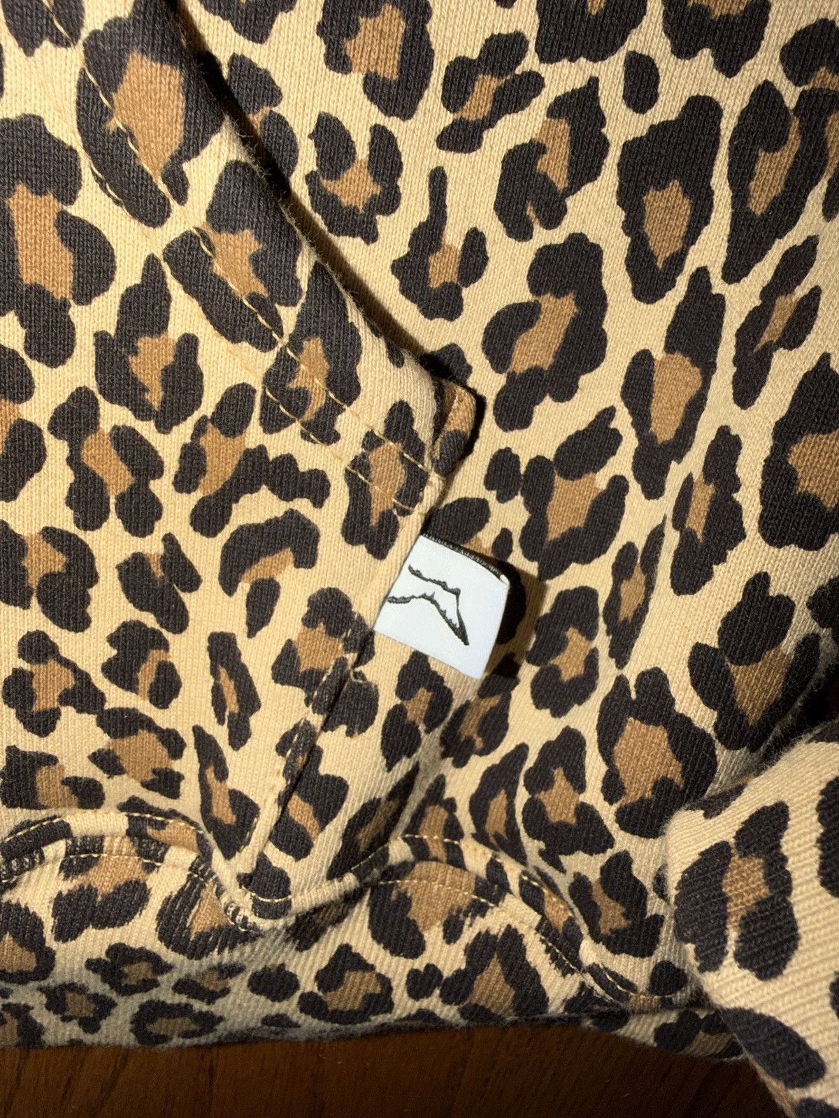 Akimbo Club ***RARE AKIMBO CHEETAH ZIP UP HOODIE Size US XXL / EU 58 / 5 - 4 Thumbnail