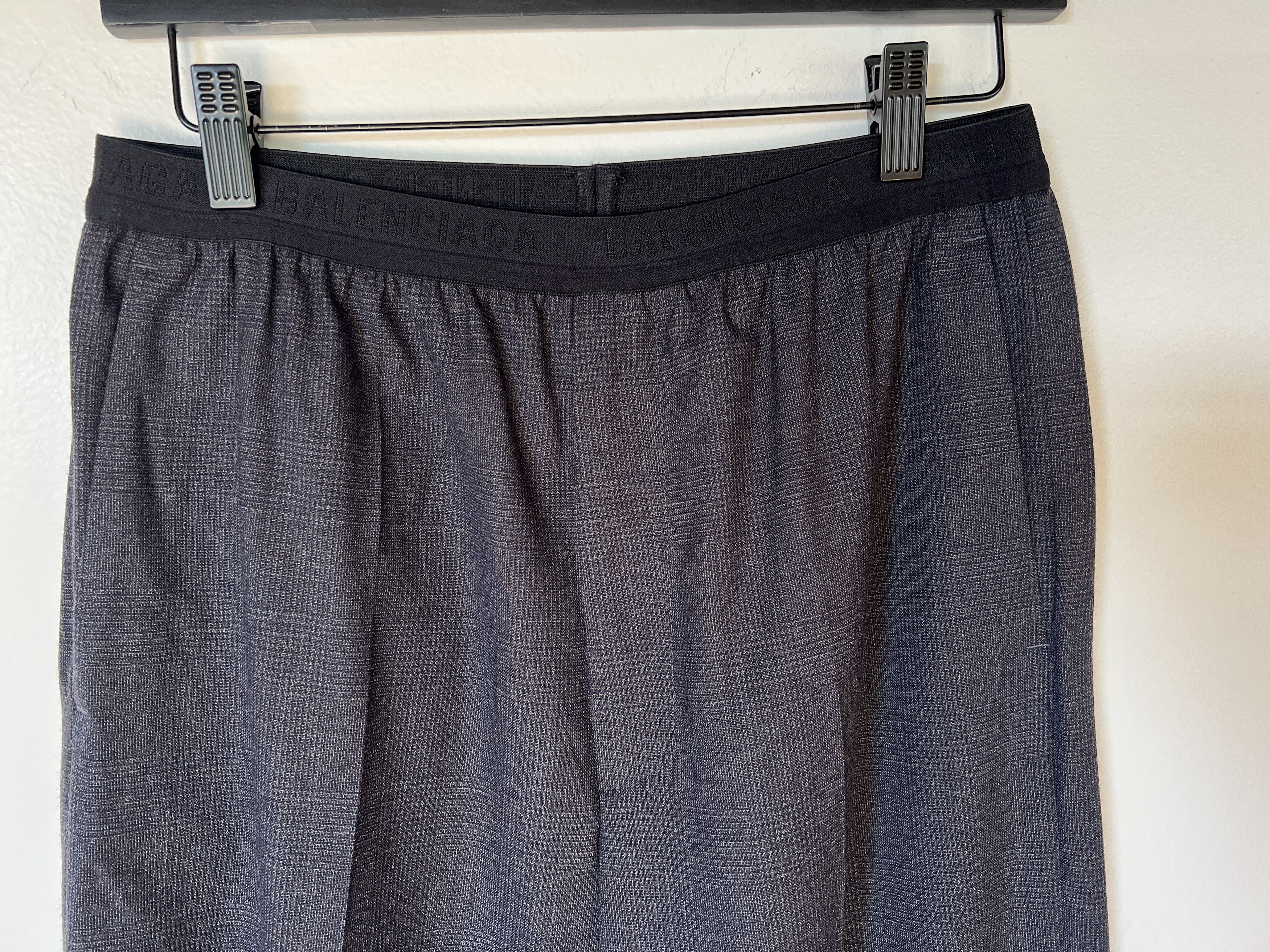 Balenciaga BALENCIAGA by DEMNA ELASTIC LOGO WAIST FLUIT SKATE PANTS 44 Size US 30 / EU 46 - 4 Thumbnail