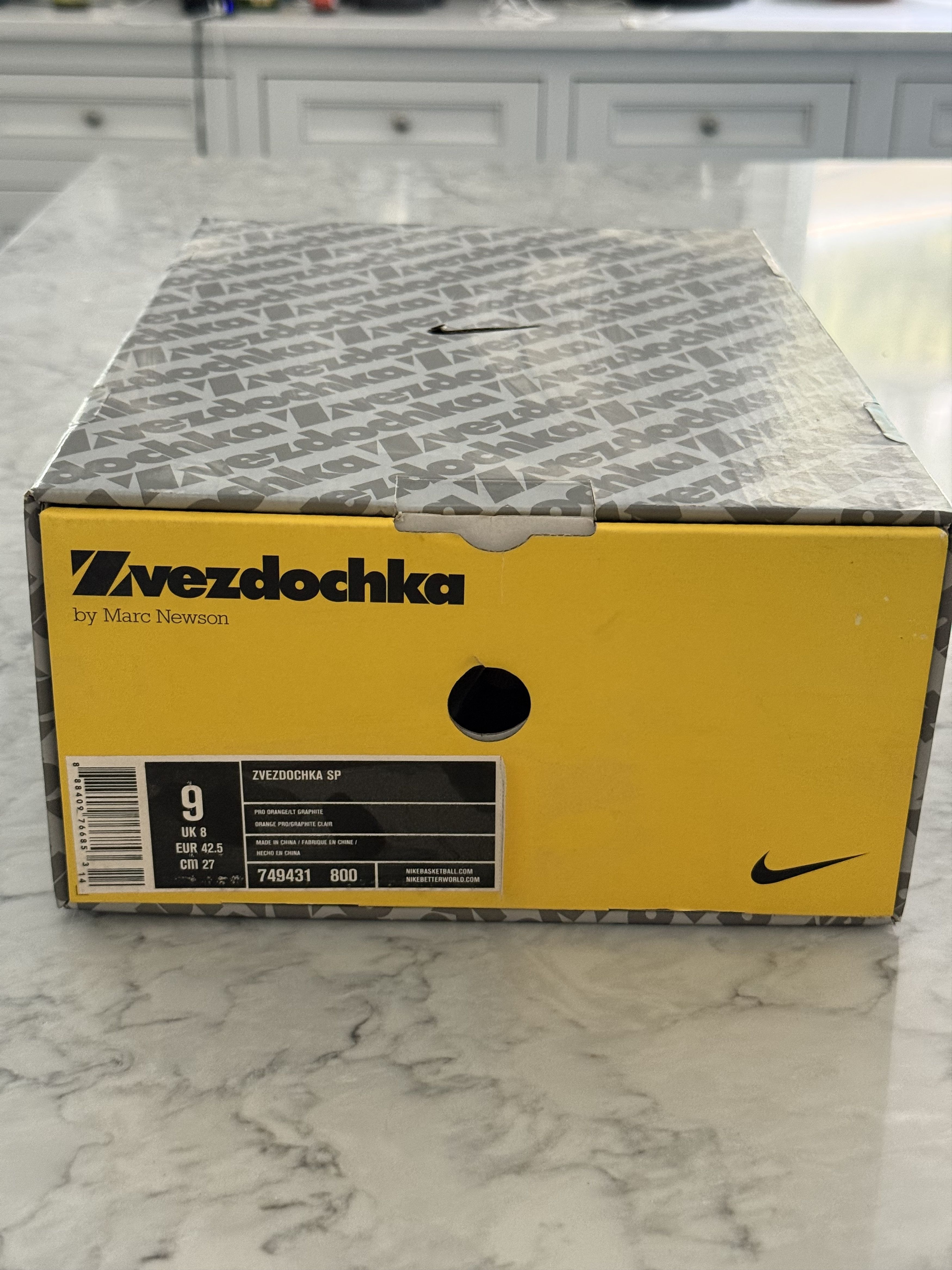 Marc Newson Zvezdochka Size US 9 / EU 42 - 4 Thumbnail