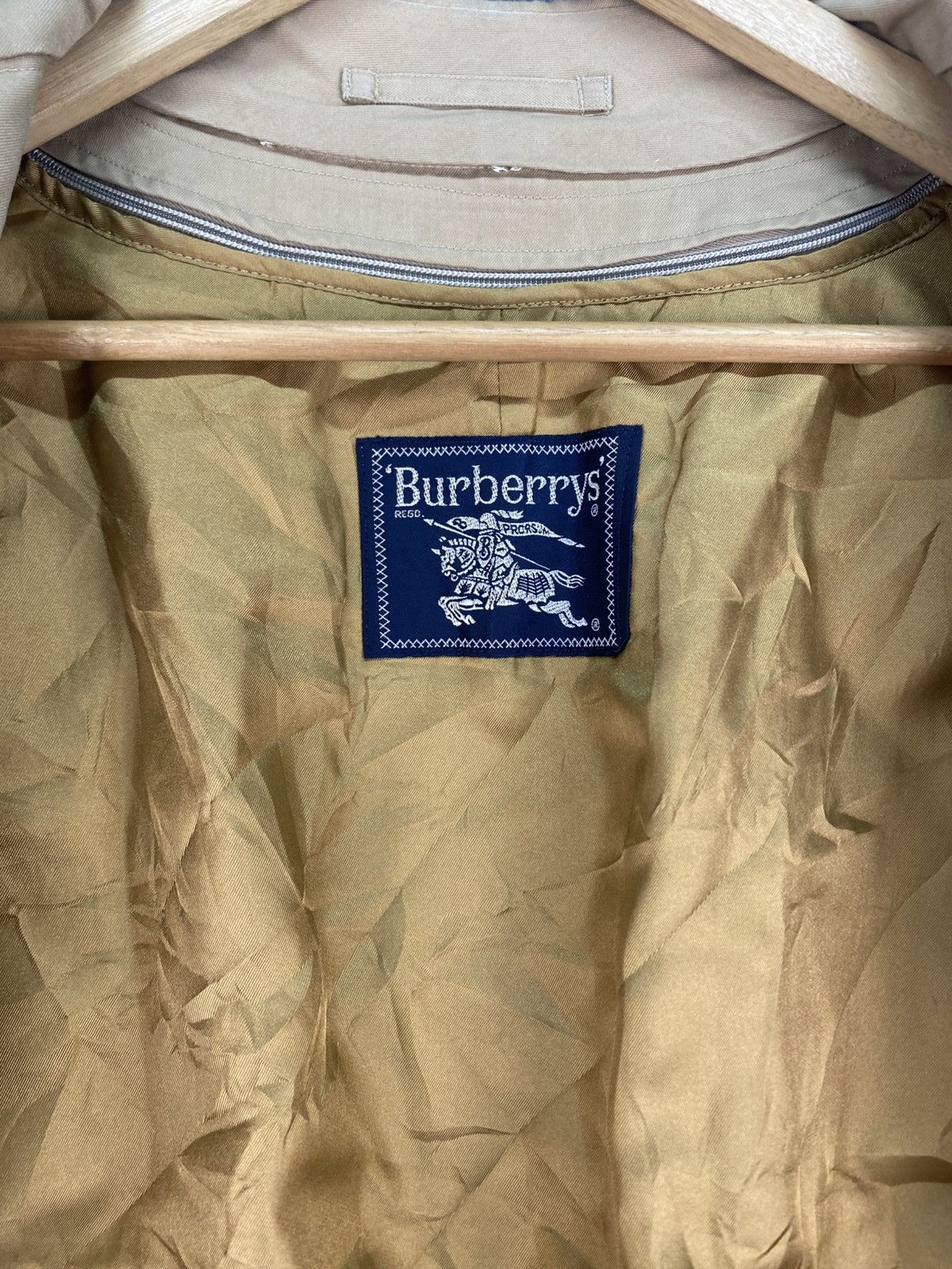 Burberry Vintage Burberry Trench Coat Size US L / EU 52-54 / 3 - 8 Thumbnail
