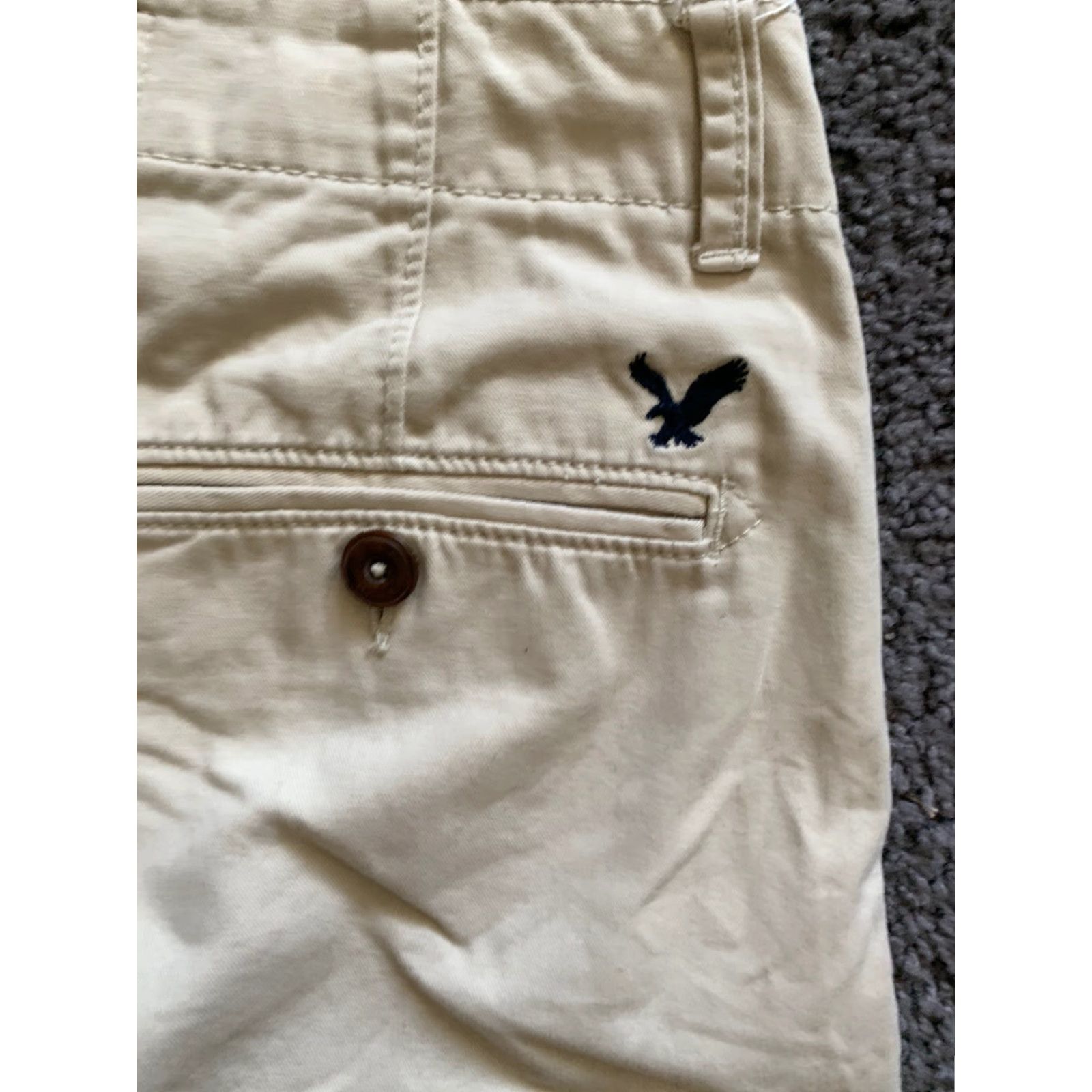 American Eagle Outfitters AMERICAN EAGLE Shorts Mens Casual Flat Front Size 26 Beige Classic Size US 26 / EU 42 - 2 Thumbnail
