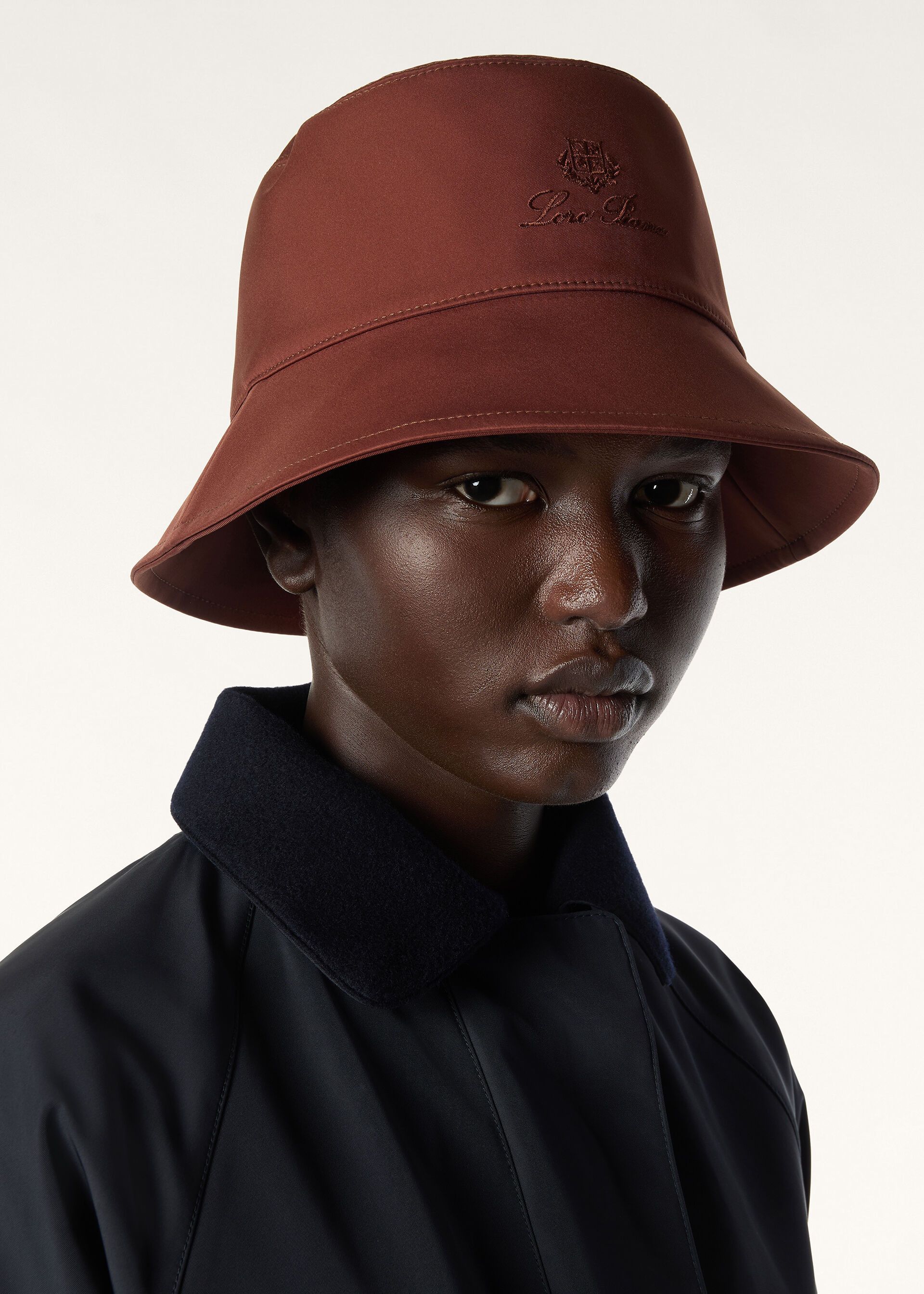 Loro Piana os11x0426 FAQ1408 Size: OS / Agata Bucket Hat / Cap Sanguine Size ONE SIZE - 4 Thumbnail