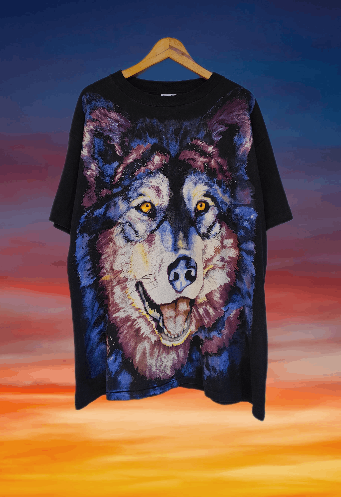 Vintage Vintage 90s WOLF Mega Print art T-Shirt raptees style Size US XL / EU 56 / 4 - 1 Thumbnail