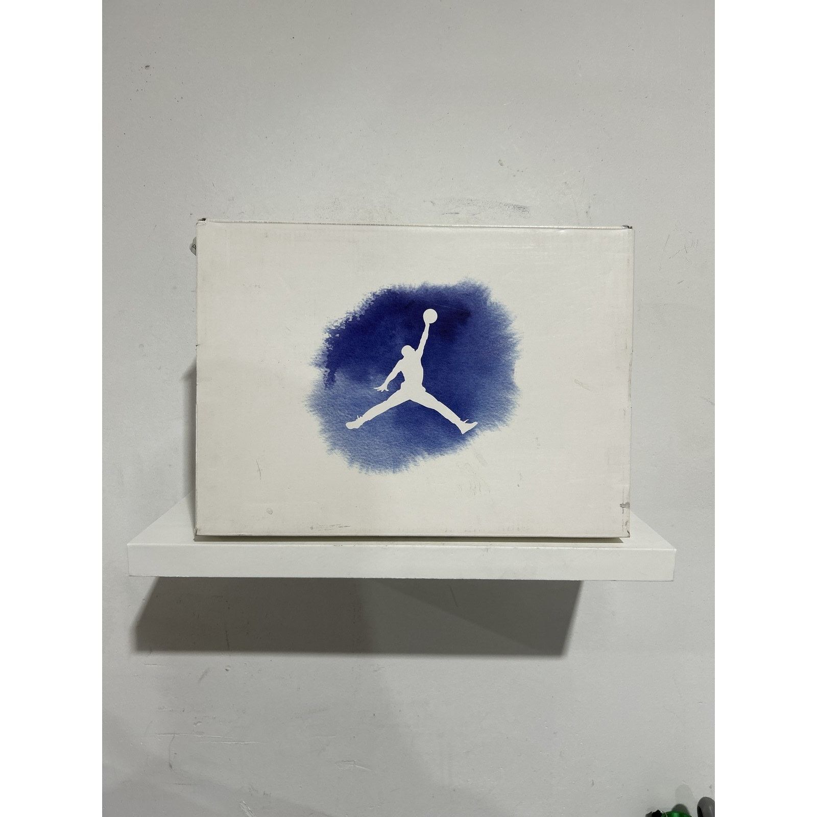 Jordan Brand JORDAN 12 INDIGOO SIZE 7 PREOWNED Size US 7 / EU 40 - 8 Thumbnail