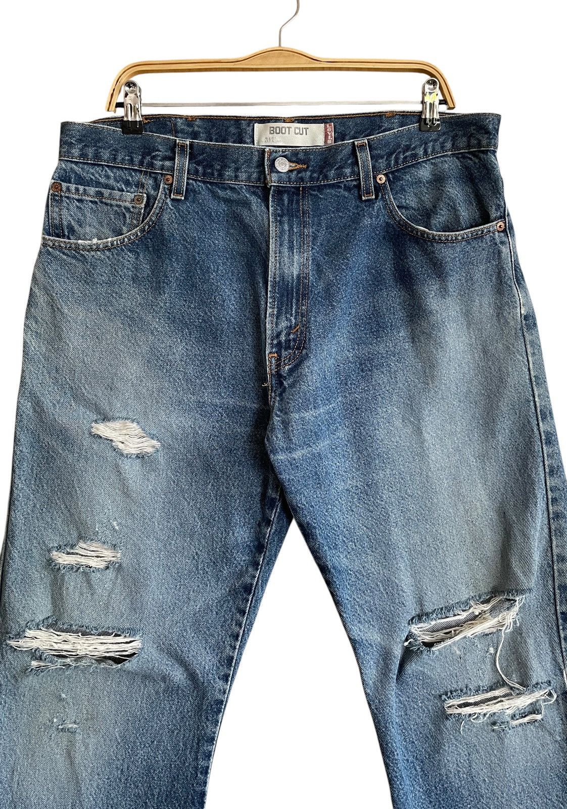 Levi's Vintage Brand Levis Lot 517 Boot Cut Jeans 2000s Size US 34 / EU 50 - 3 Thumbnail