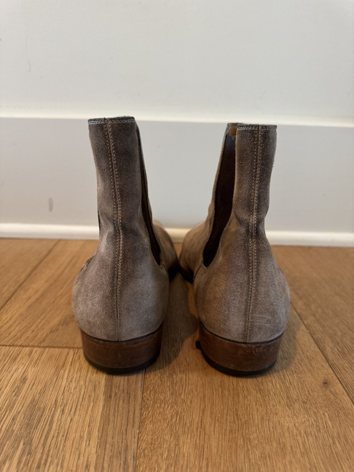 Saint Laurent Paris Saint Laurent Paris Suede Chelsea Boots Size US 11.5 / EU 44-45 - 6 Thumbnail