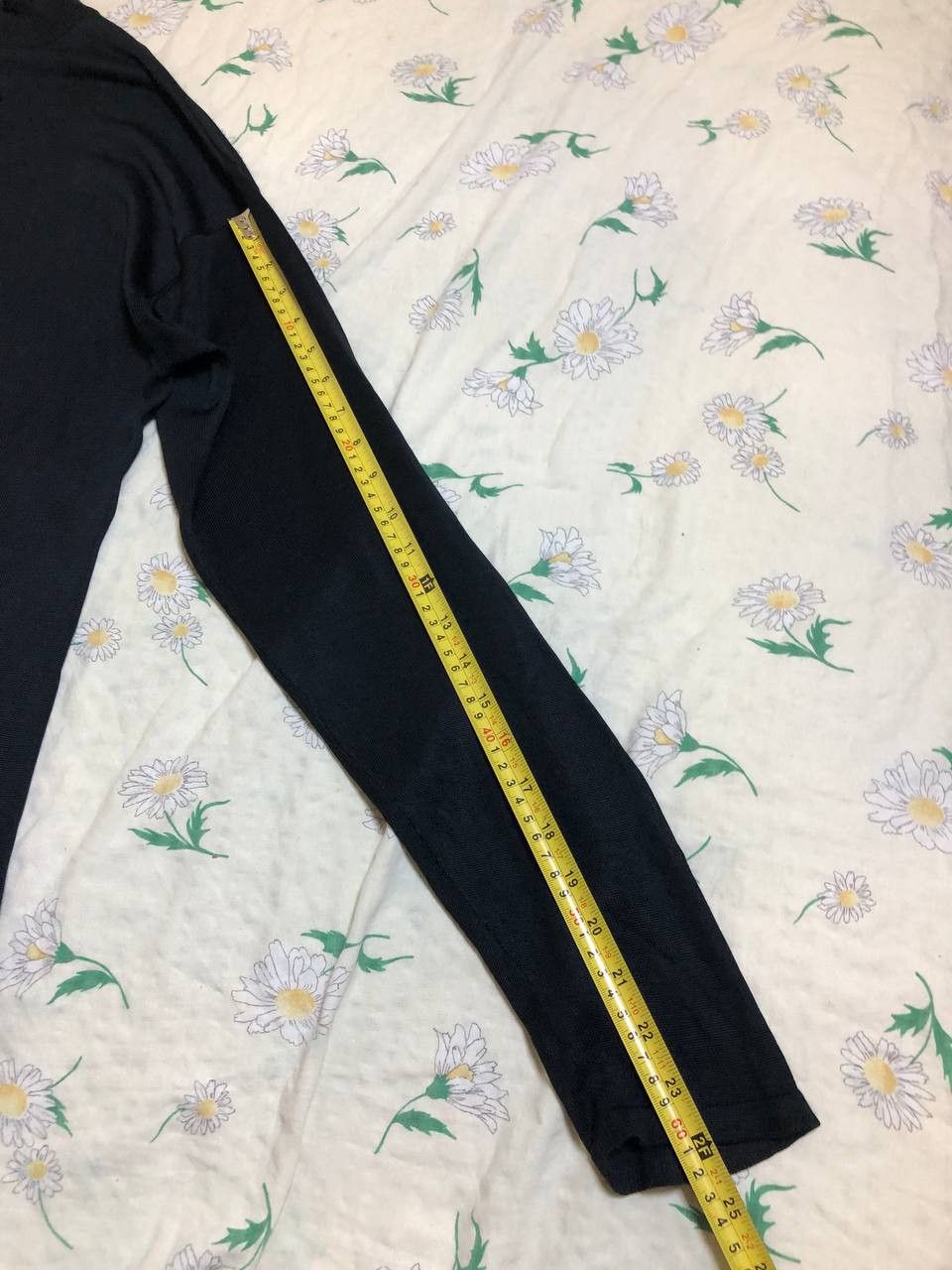 Jhane Barnes Vintage Jhane Barnes Abstract Design Black Sweater Size US M / EU 48-50 / 2 - 6 Thumbnail
