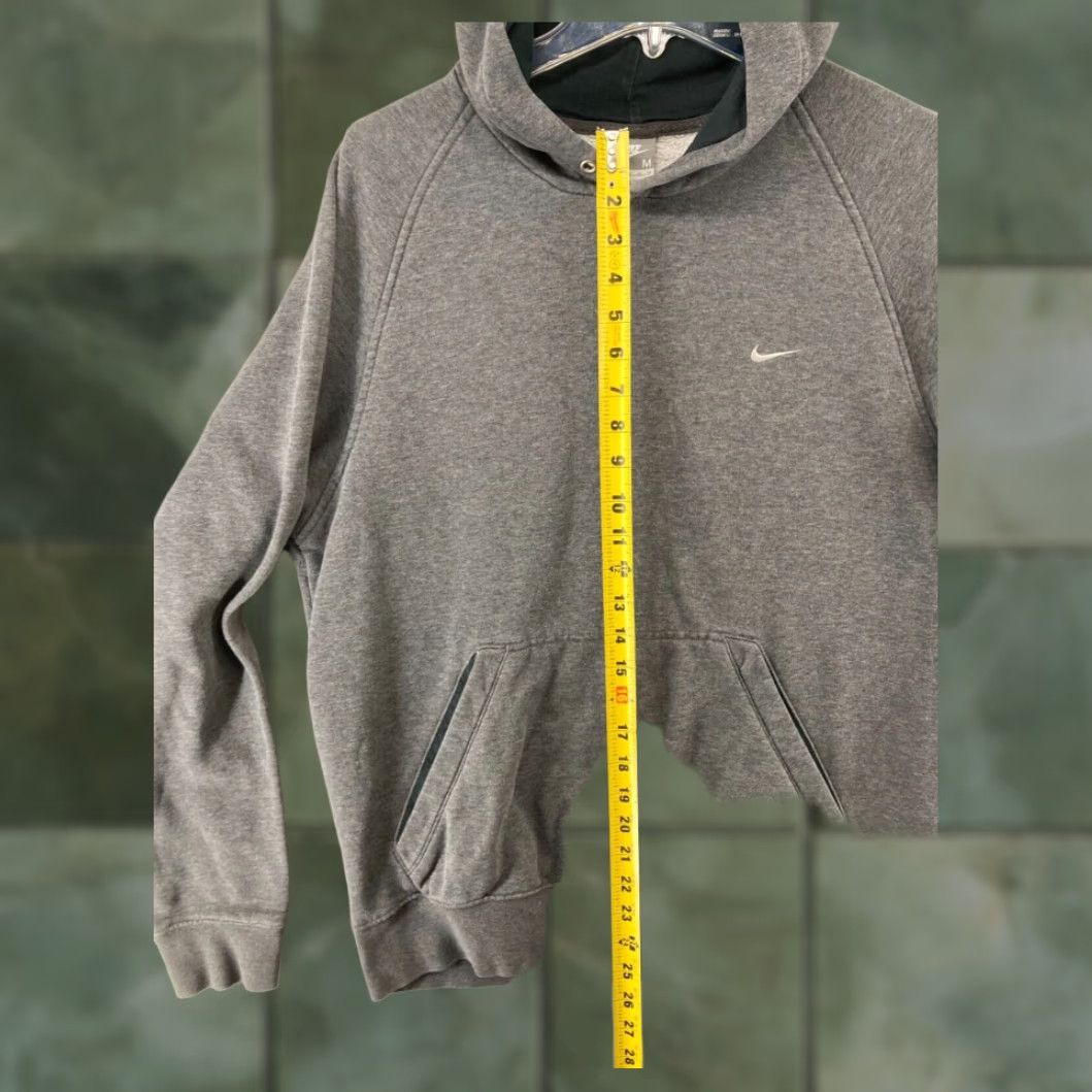 Nike Nike Mens Medium Gray Pullover Hoodie Swoosh Logo 90s Gym Training Size US M / EU 48-50 / 2 - 3 Thumbnail