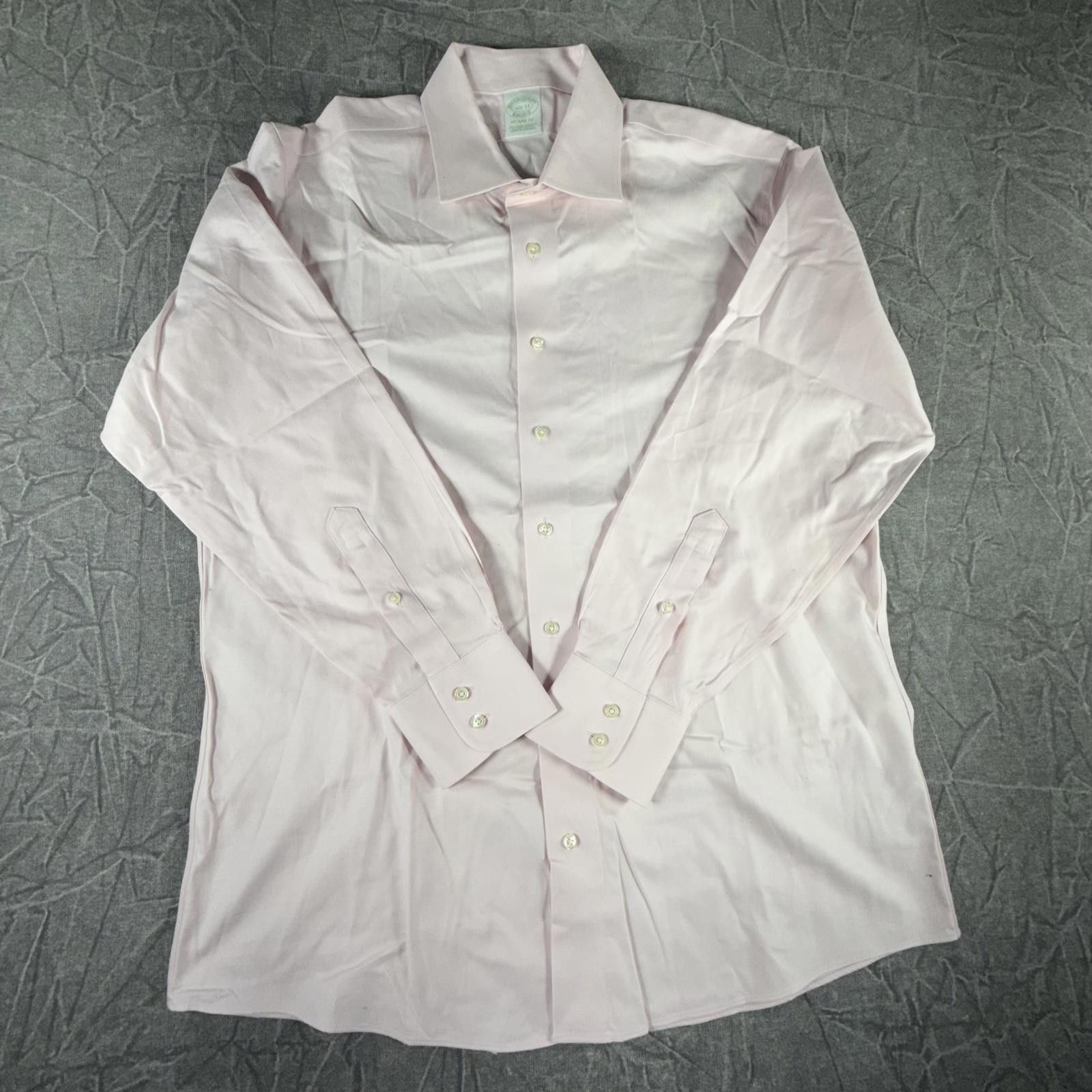 Brooks Brothers Brooks Brothers Shirt Men's 16 1/2 Pink Milano Fit Button Up Size US L / EU 52-54 / 3 - 1 Thumbnail