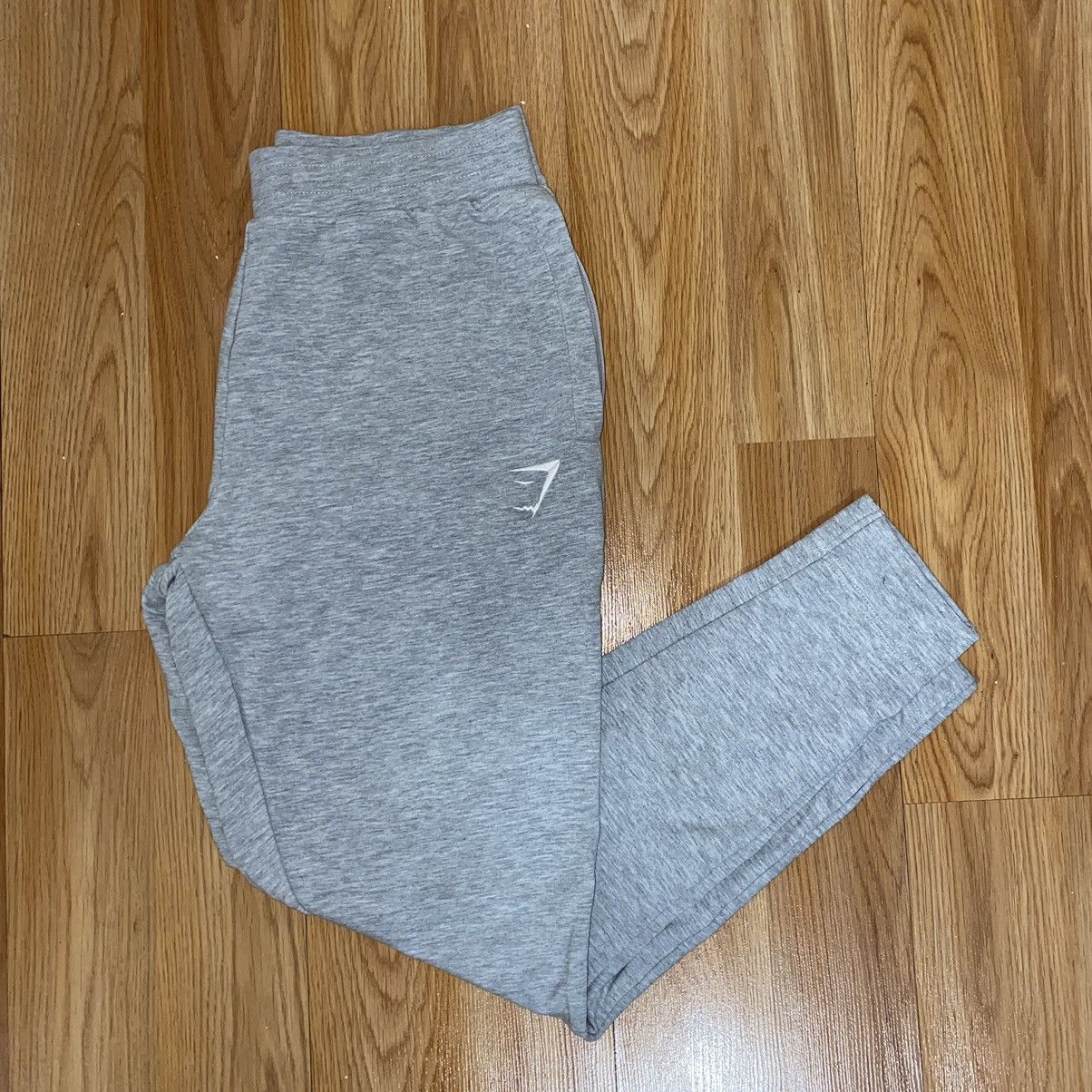 Gymshark Gymshark Gray Sweatpants Size US 30 / EU 46 - 1 Thumbnail