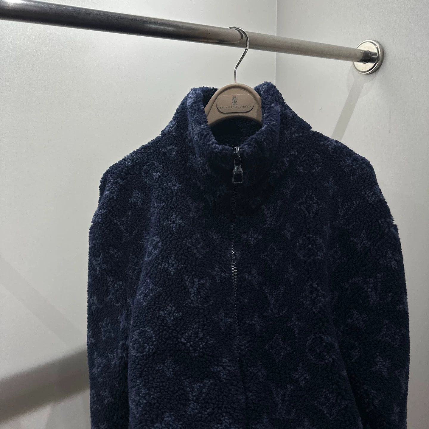 Louis Vuitton LV mar467 allover velvet logo zip jacket S Size US S / EU 44-46 / 1 - 6 Thumbnail