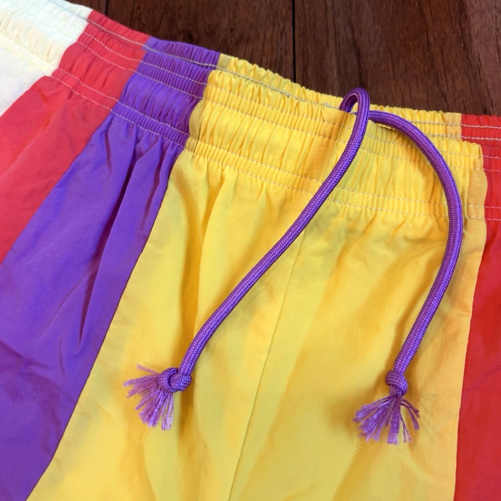 Champion Champion Nylon Warm Up Shorts Yellow Red Multicolor 6” Vertical Stripe 2XL Mens Size US 39 - 2 Thumbnail