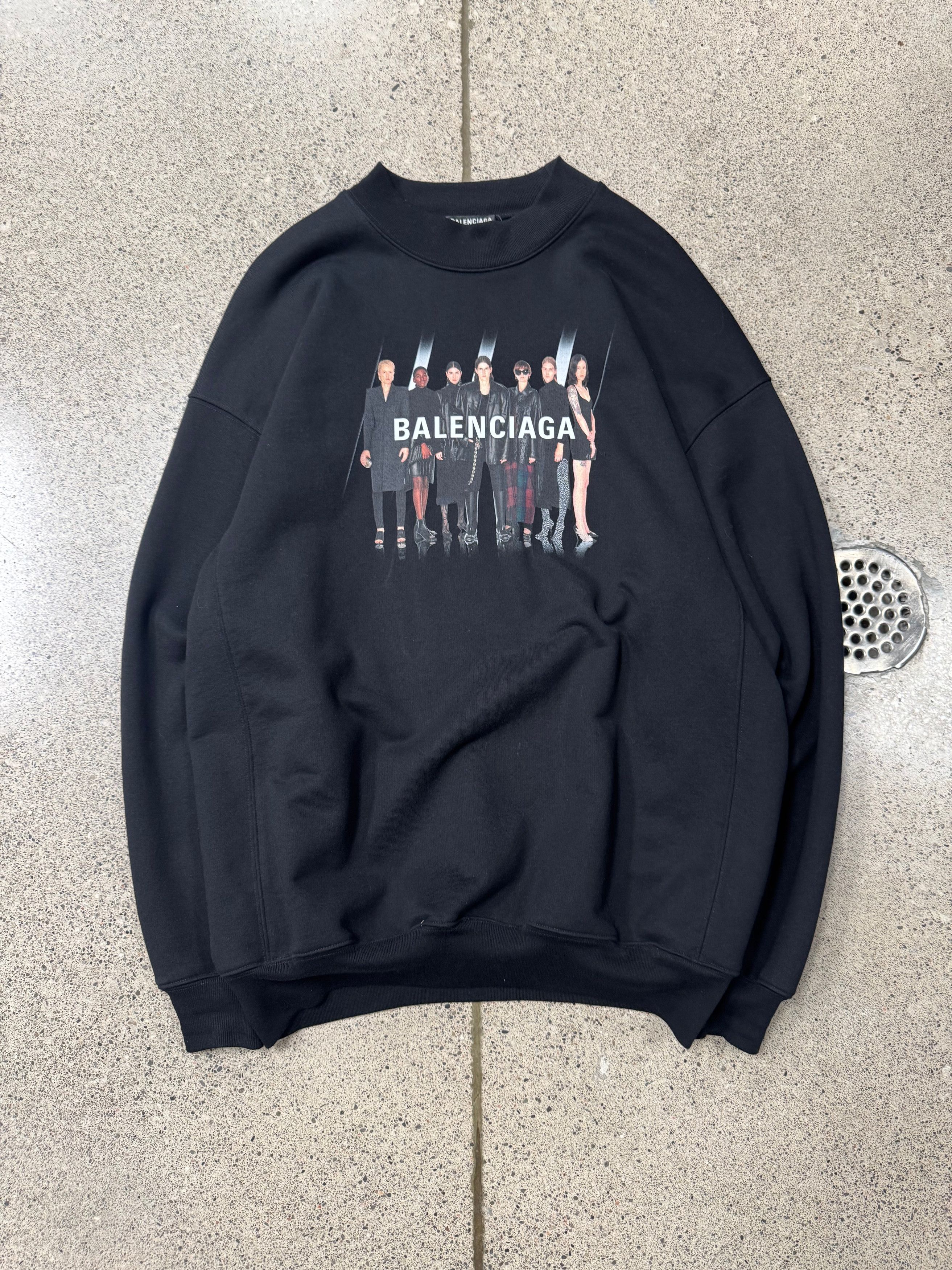 Balenciaga AW2020 Balenciaga ‘Models’ Black Oversized Sweatshirt Size US XS / EU 42 / 0 - 1 Thumbnail