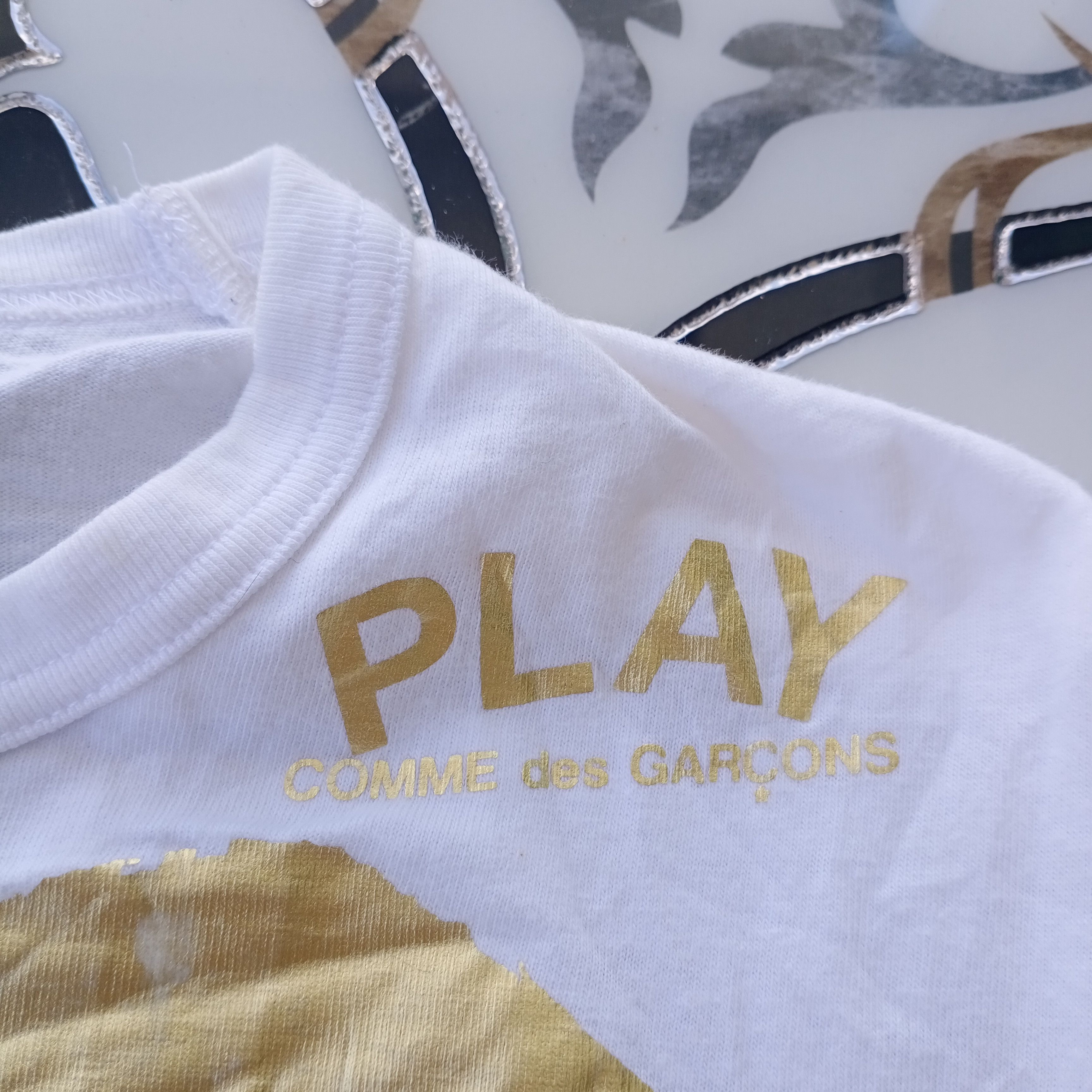 CDG by Comme des Garcons × Comme des Garcons Comme Des Garcons CDG play love gold heart japan M t shirt Size US M / EU 48-50 / 2 - 4 Thumbnail