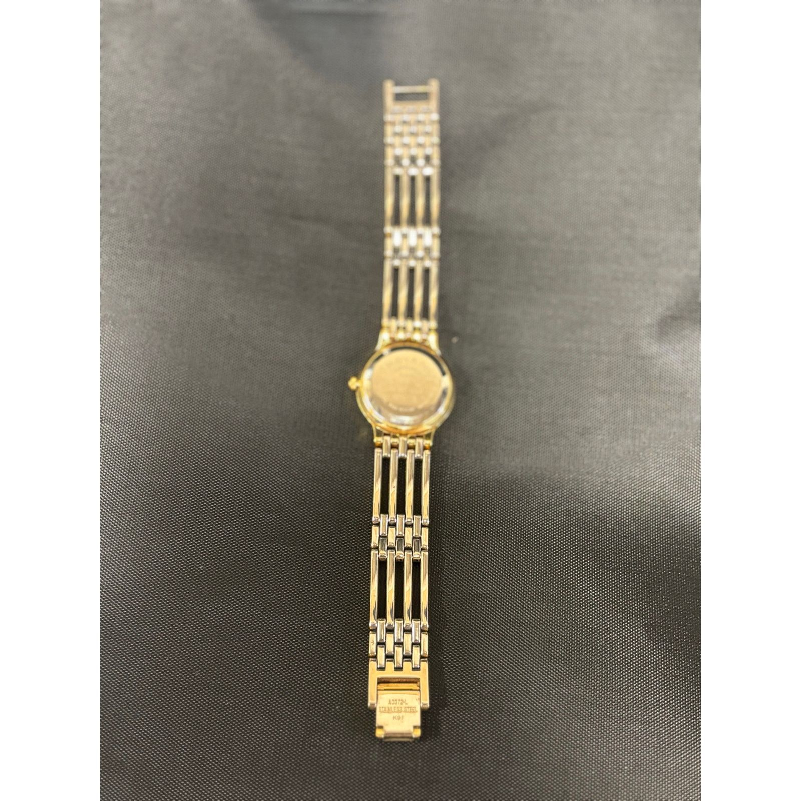 Movado Movado Esperanza Classic 88 A1 1821 GoldTone Women’s Watch! Size ONE SIZE - 7 Thumbnail