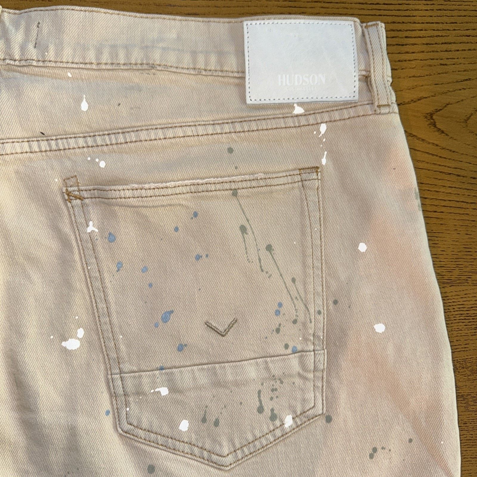 Hudson Hudson Kirk Shorts Tan Painter Distressed 42W 9L splatter Size US 42 / EU 58 - 7 Thumbnail