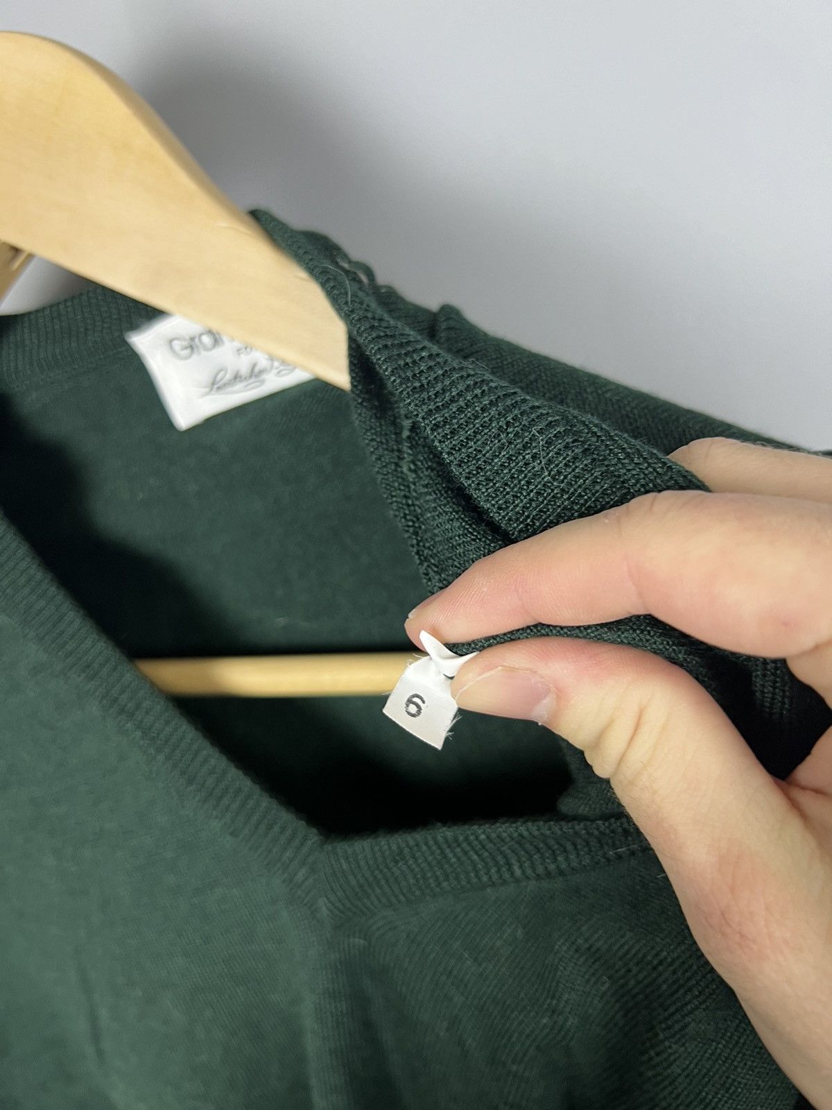 Gran Sasso (XL) Gran Sasso luxury sweater V-neck silk cashmere wool Size US XL / EU 56 / 4 - 4 Thumbnail
