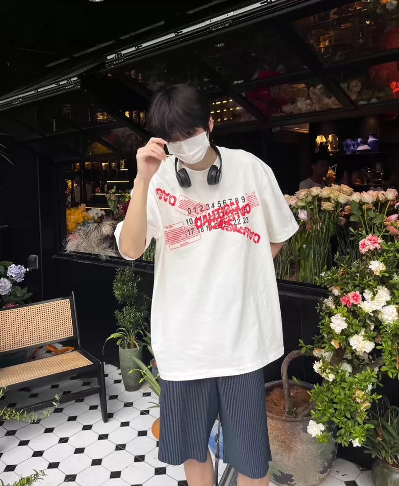 Maison Margiela Maison Margiela 2023 spring and summer new tape red letter Size US M / EU 48-50 / 2 - 5 Thumbnail