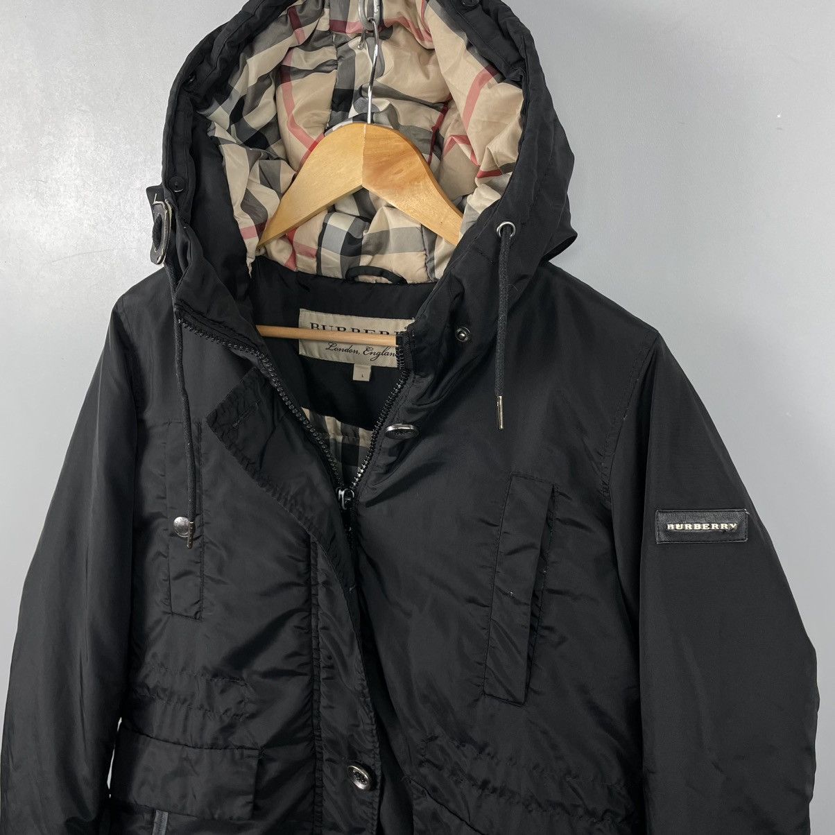 Burberry Burberry Nova Check Women’s Puffer Jacket size L Size L / US 10 / IT 46 - 14 Thumbnail