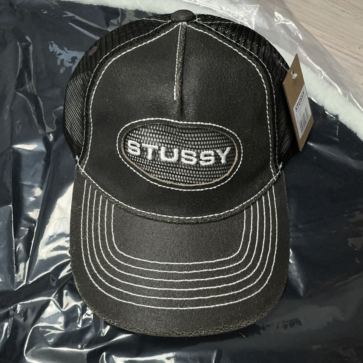Stussy Stussy Low Pro Trucker Cut-Out Snapback Brown Leather Hat Size ONE SIZE - 10 Thumbnail
