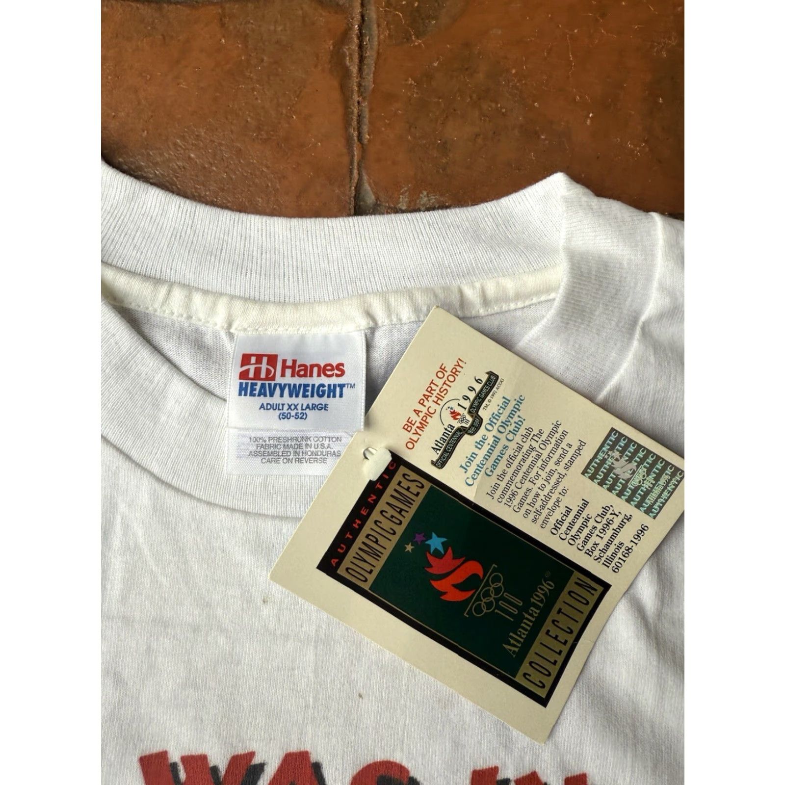 Hanes VINTAGE 1996 Atlanta Olympics T-Shirt 2XL Hanes White Crew Neck Short Sleeve Graphic Print Mens USA Olympics Size US XXL / EU 58 / 5 - 2 Thumbnail