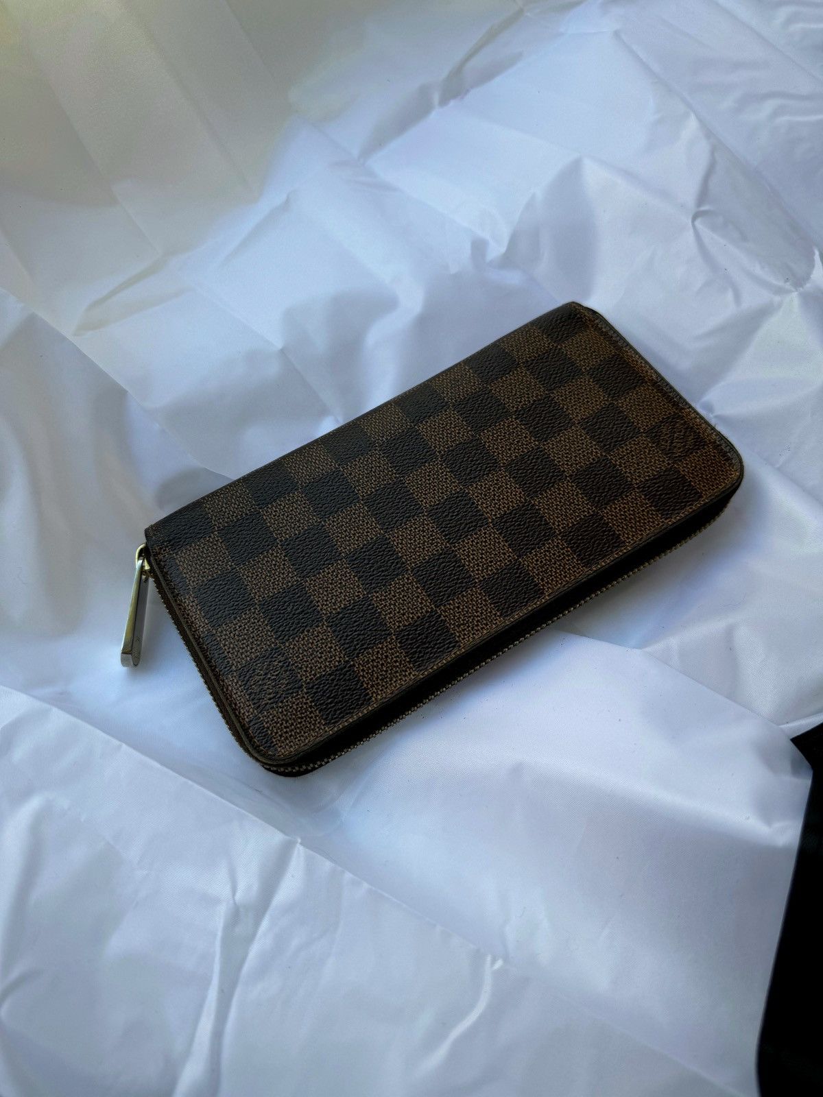 Louis Vuitton Louis Vuitton Long Wallet Damier Ebene Zippy MI4134 Size ONE SIZE - 1 Thumbnail