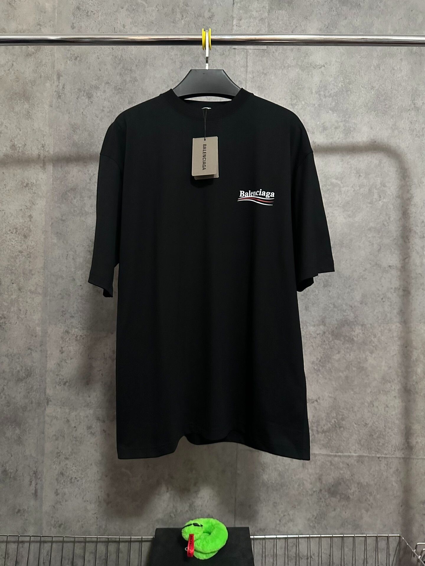 Balenciaga Balenciaga Coke Print Logo Short Sleeve T-shirt Size US S / EU 44-46 / 1 - 1 Thumbnail