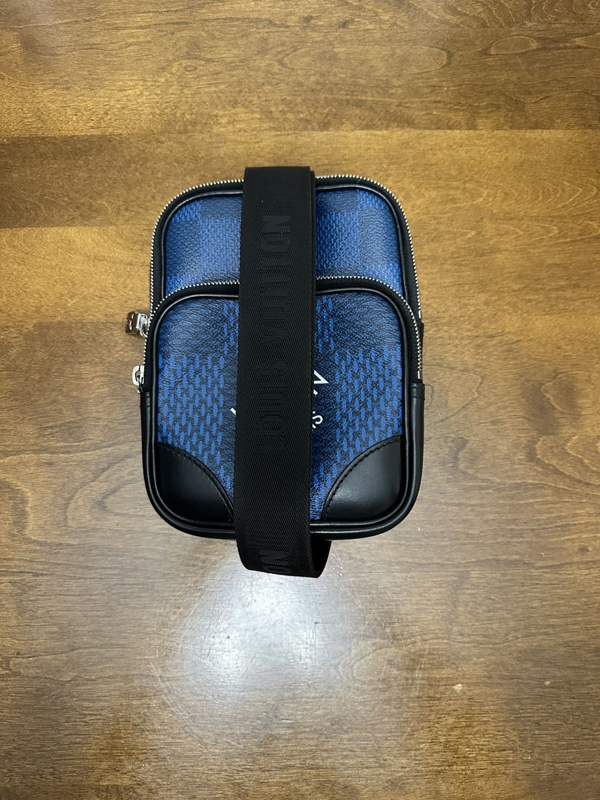 Louis Vuitton Louis vuitton sling bag Size ONE SIZE - 2 Thumbnail