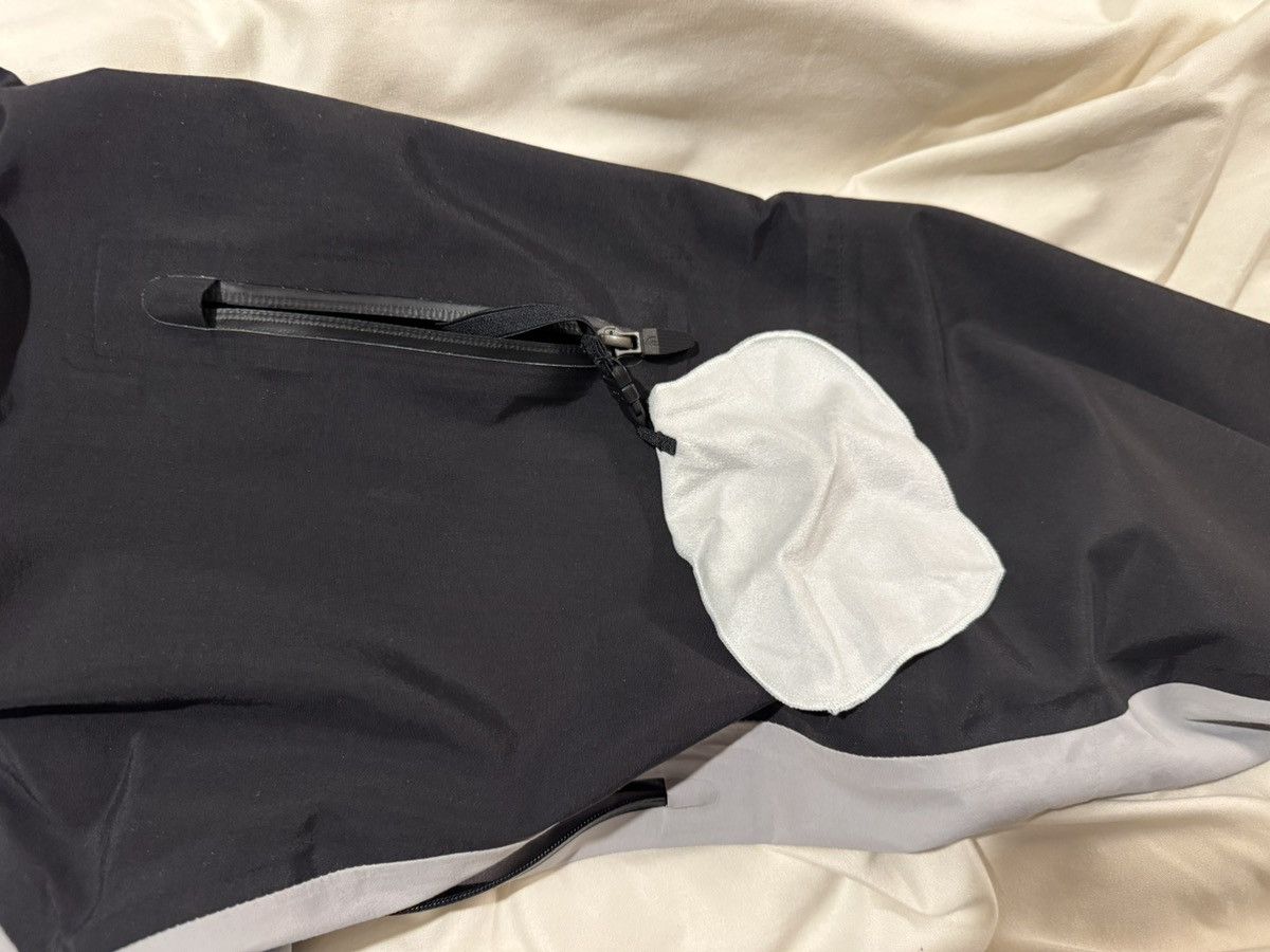Supreme × The North Face Supreme x The North Face FW22 Size US L / EU 52-54 / 3 - 9 Thumbnail