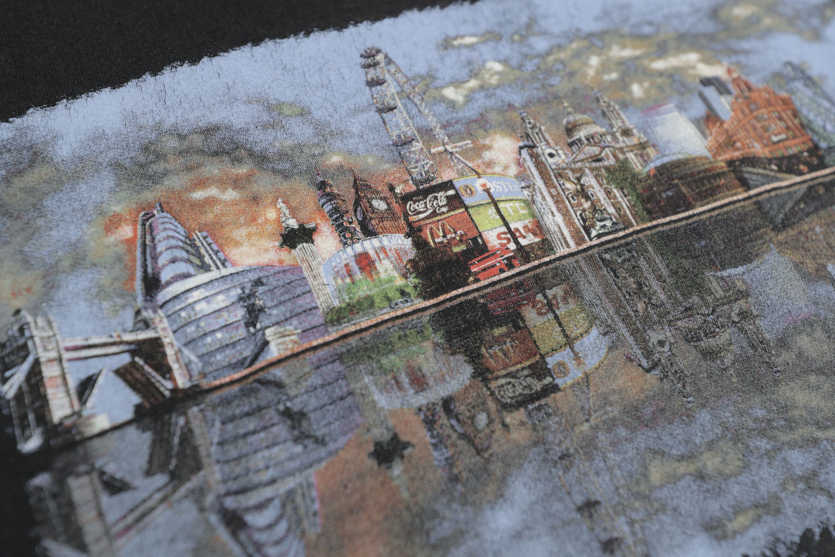 Other Zip-It London Skyline Shirt (S) Size US S / EU 44-46 / 1 - 6 Thumbnail