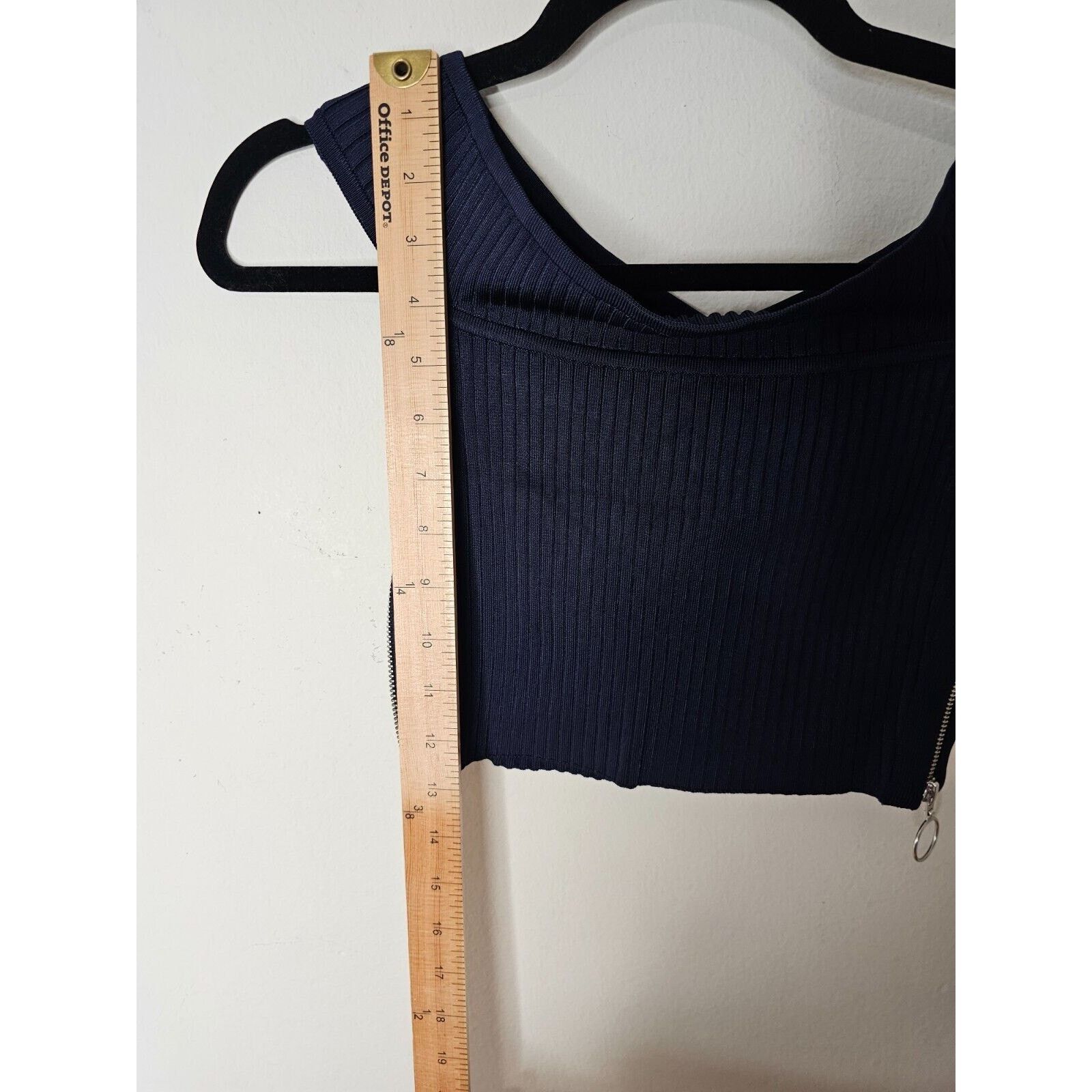 Other Arc Navy Off Shoulder Ribbed Sweater Side Zip Crop Top P S Size S / US 4 / IT 40 - 5 Thumbnail
