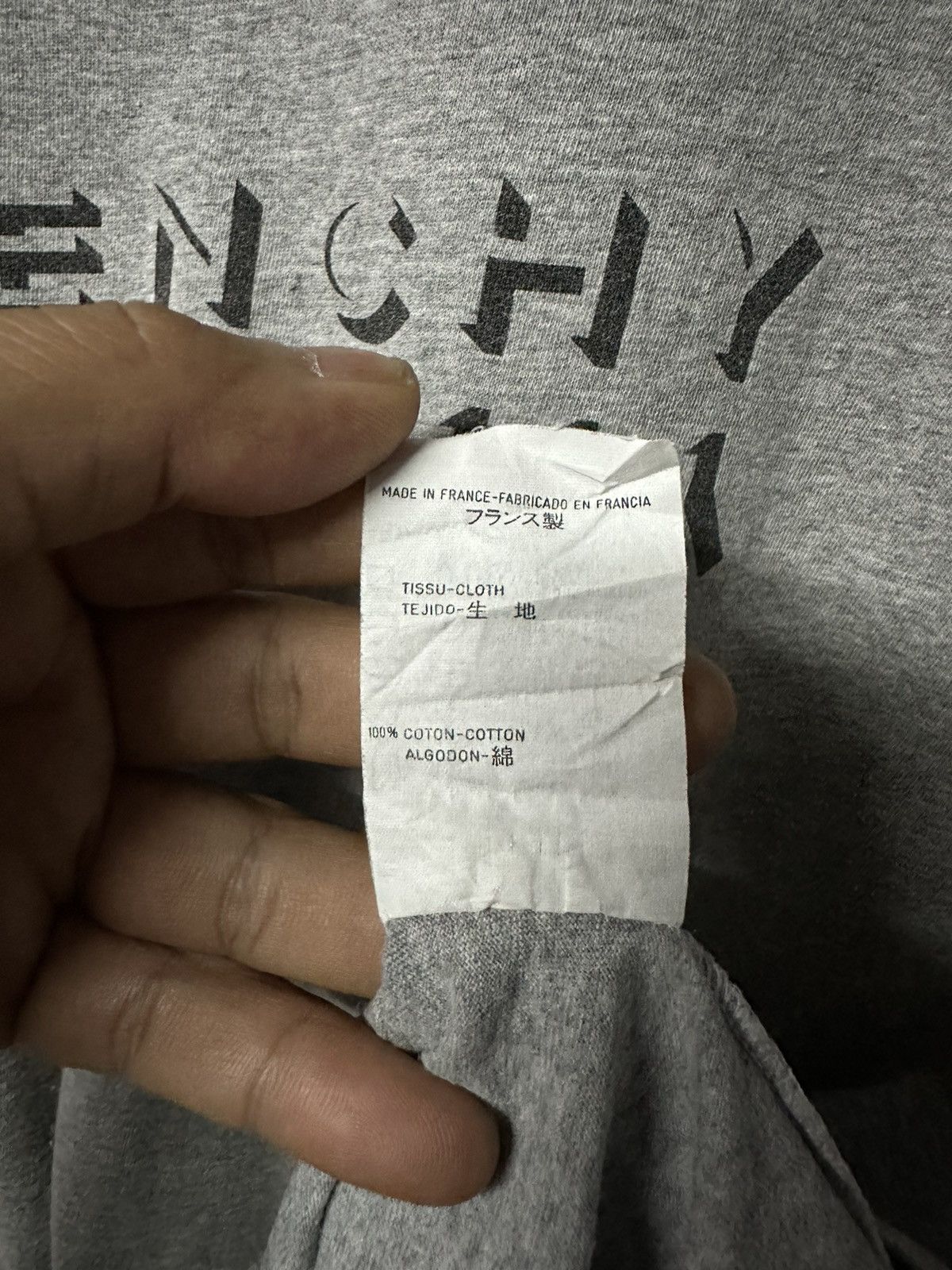 Givenchy Vintage Givenchy 3D Logo Tee Size US M / EU 48-50 / 2 - 7 Thumbnail