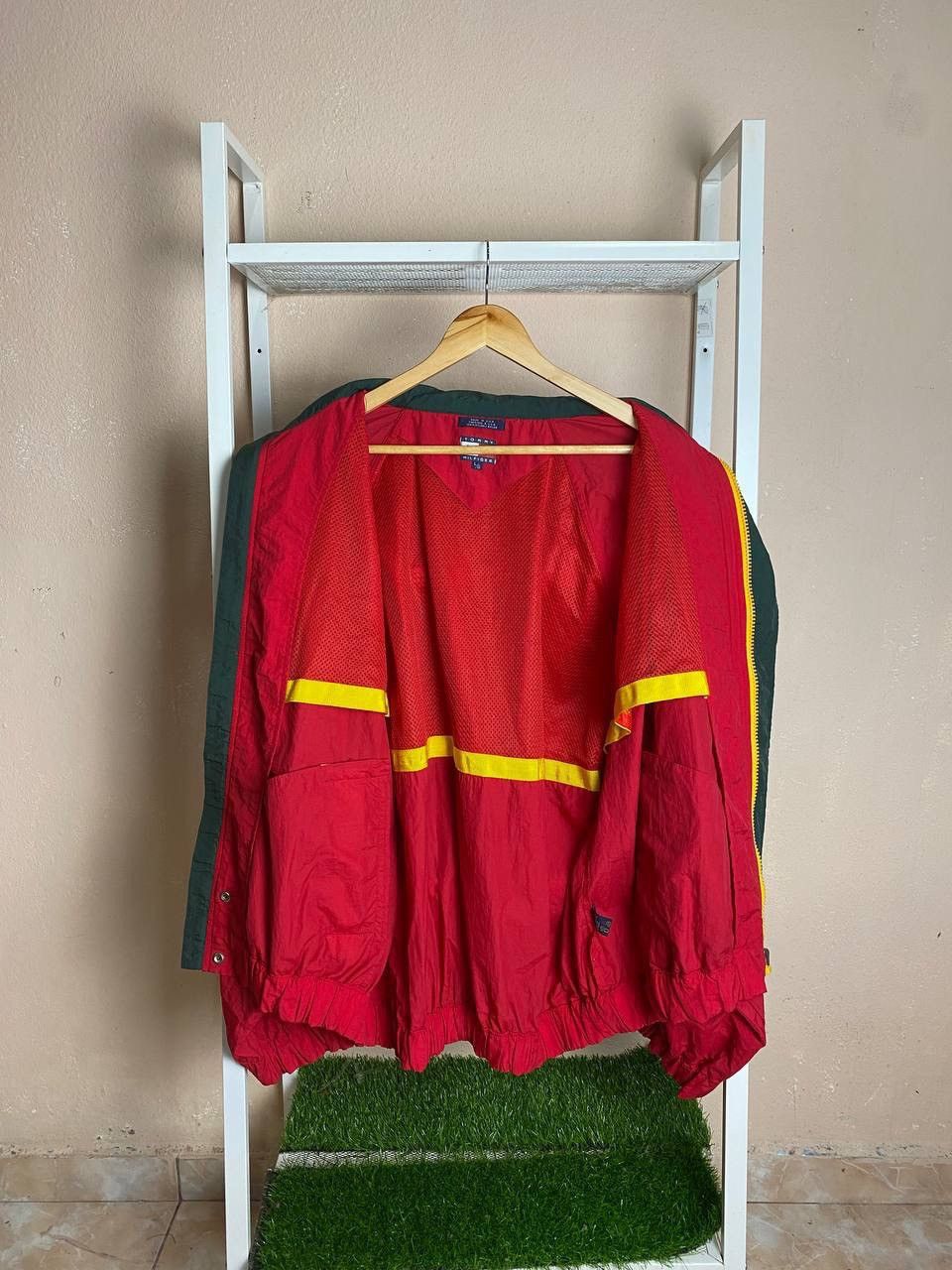 Mega Yacht × Tommy Hilfiger Tommy HilfigerYacht Spell Out Hooded Jacket (Pit 26.5) Size US L / EU 52-54 / 3 - 12 Thumbnail
