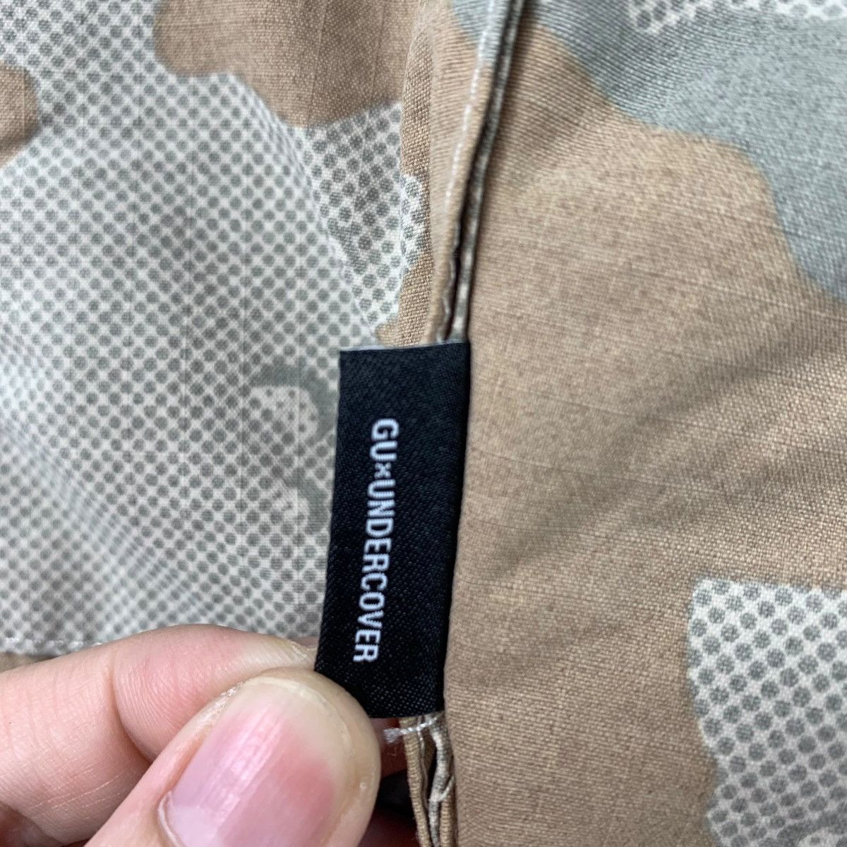 GU × Japanese Brand × Undercover GU X UNDERCOVER Camo full print cargo pants Size US 34 / EU 50 - 23 Thumbnail