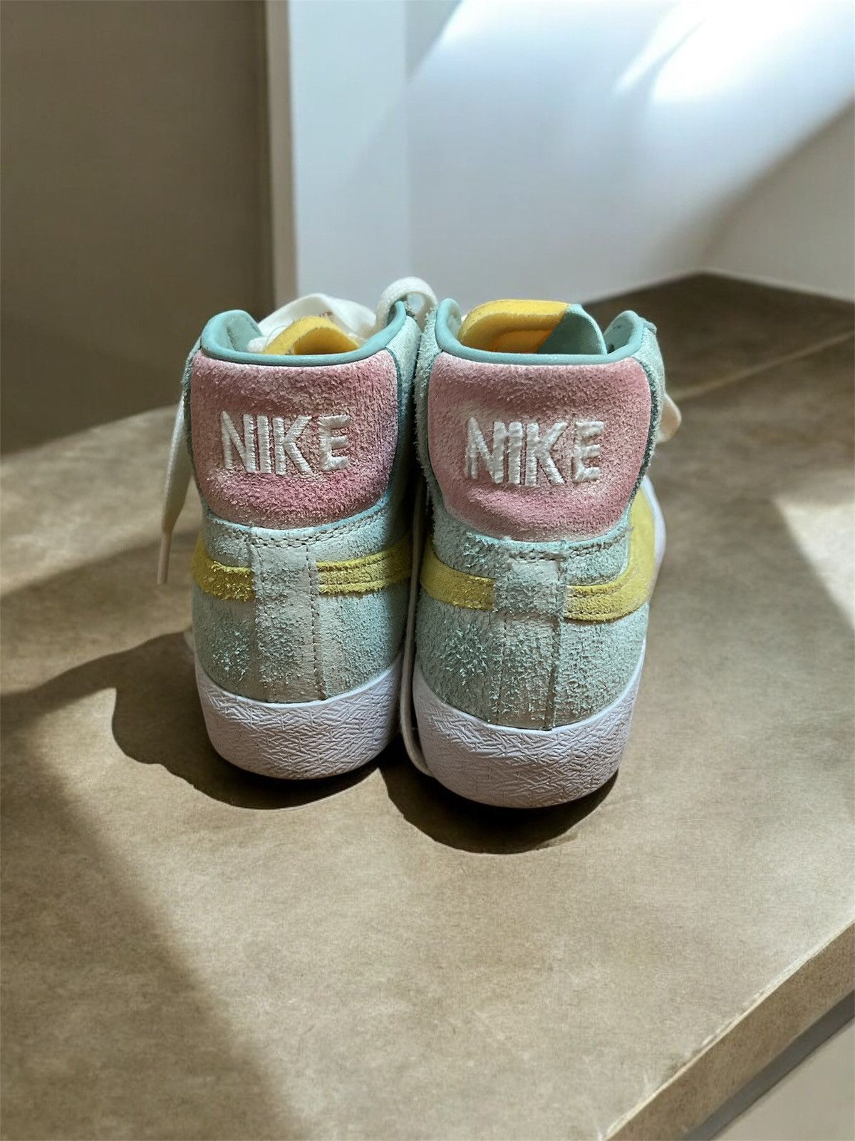 Nike Nike SB Blazer Mid Faded Light Dew Size 6y/7.5) (DA1839-300) Size US 8 / IT 38 - 5 Thumbnail