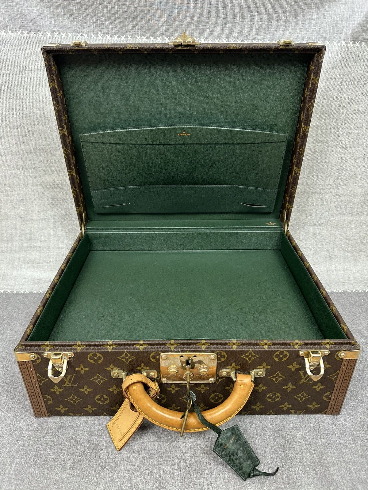Louis Vuitton Louis Vuitton President Monogram Briefcase Trunk Vintage Size ONE SIZE - 10 Thumbnail