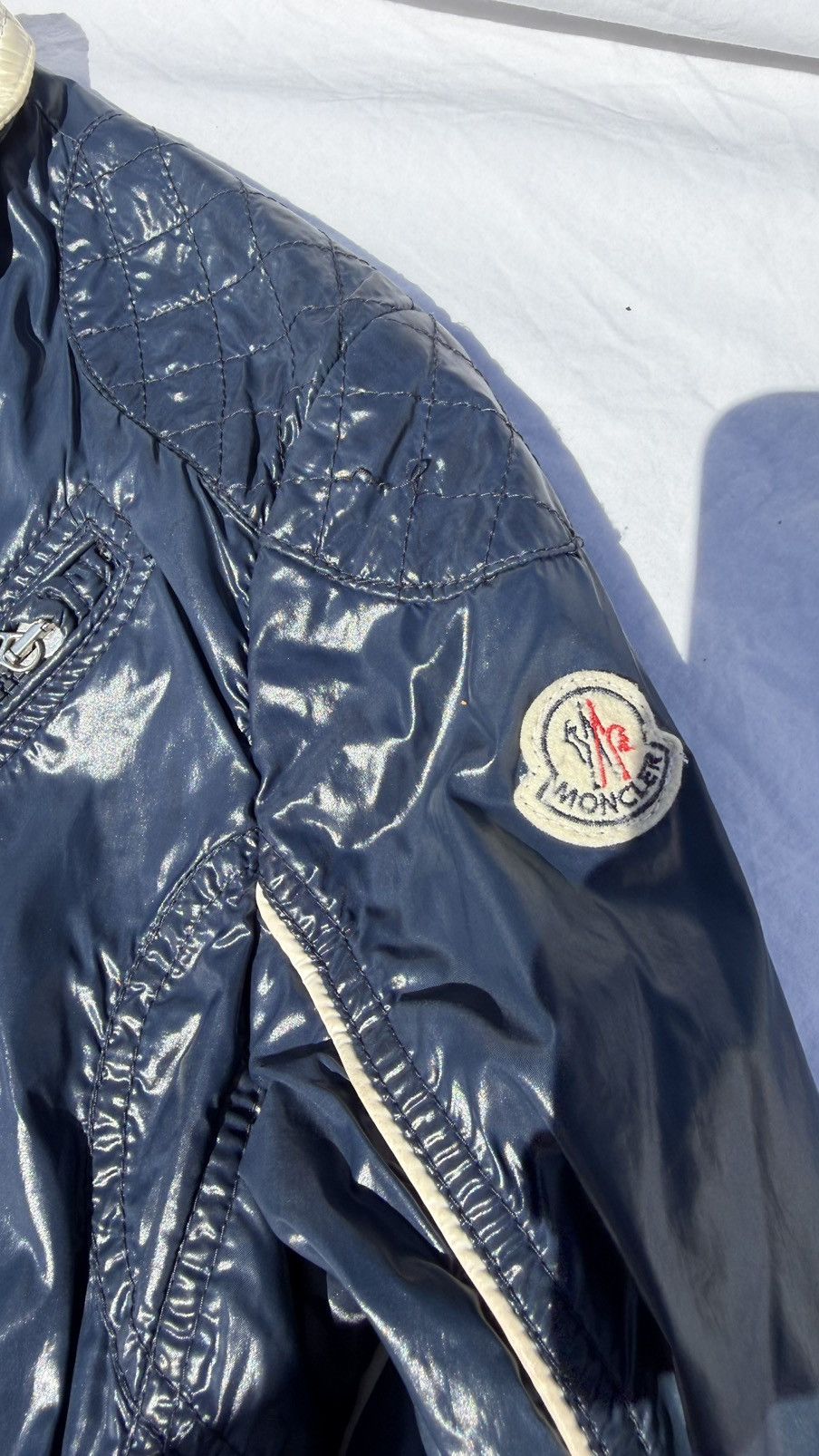 Moncler Moncler Glossy Nylon Jacket Navy Size 3 (Fits S/M) Size M / US 6-8 / IT 42-44 - 10 Thumbnail