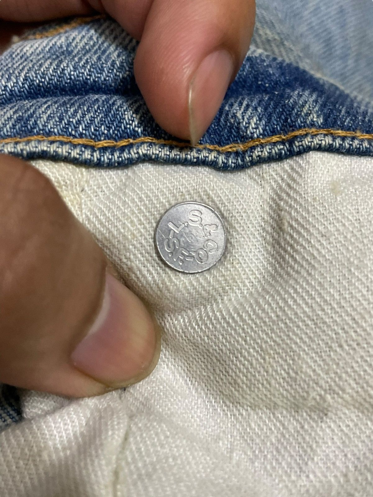 Levi's Vintage Clothing Vintage 80s Levi’s Orange Tab Very Rare Worn-In Look Jeans Size US 28 / EU 44 - 15 Thumbnail