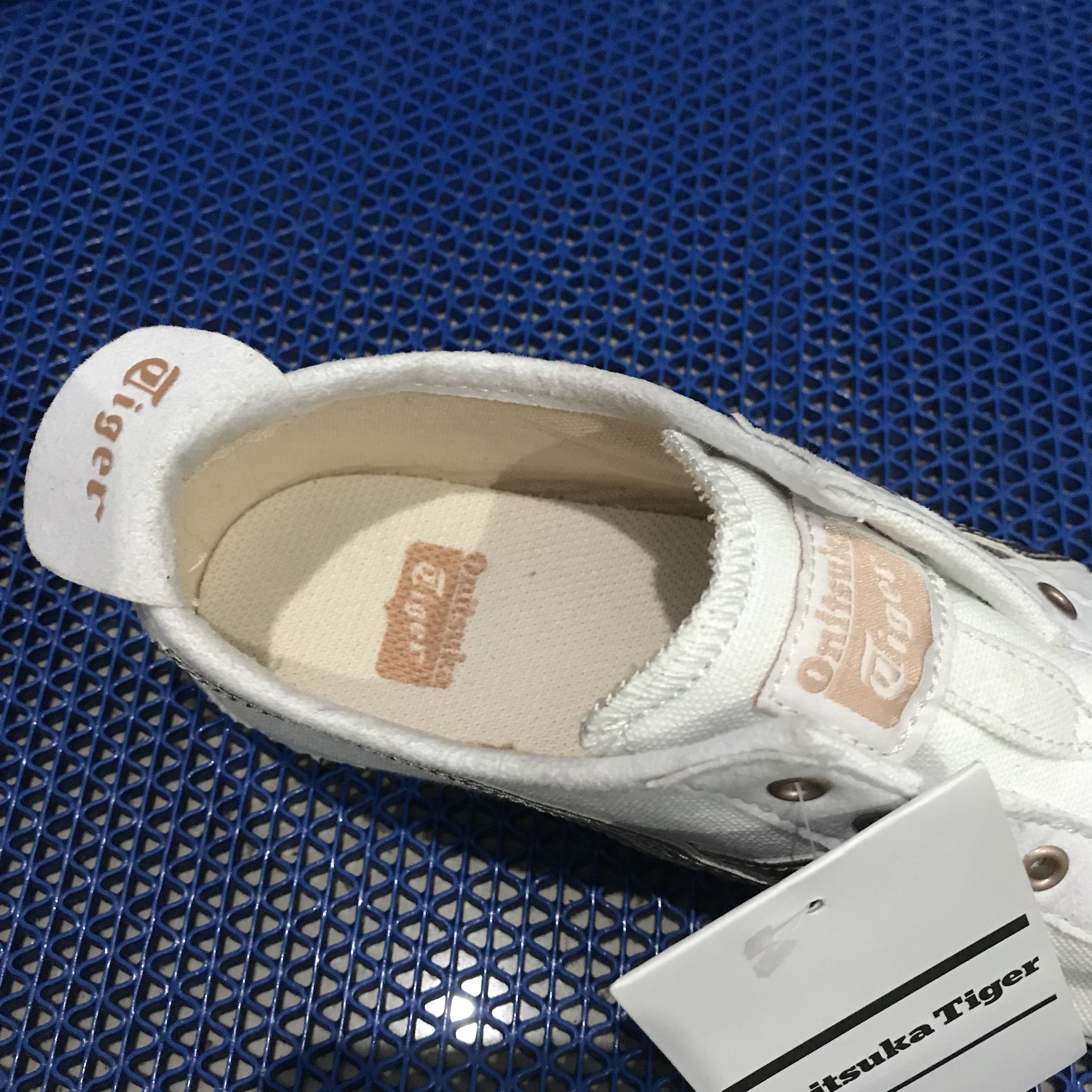 Onitsuka Tiger Onitsuka Tiger mexico 66 Gold Line trainners shoe Size US 5 / EU 37 - 6 Thumbnail