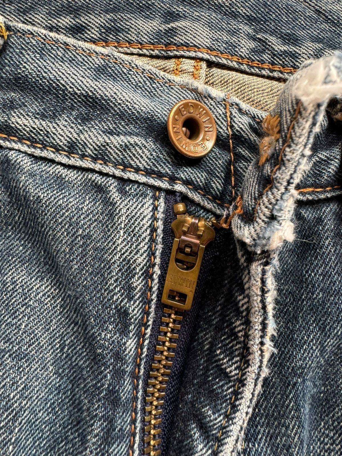 If Six Was Nine Vintage Edwin 505 Selvedge Distressed Short Jeans Size US 31 - 9 Thumbnail