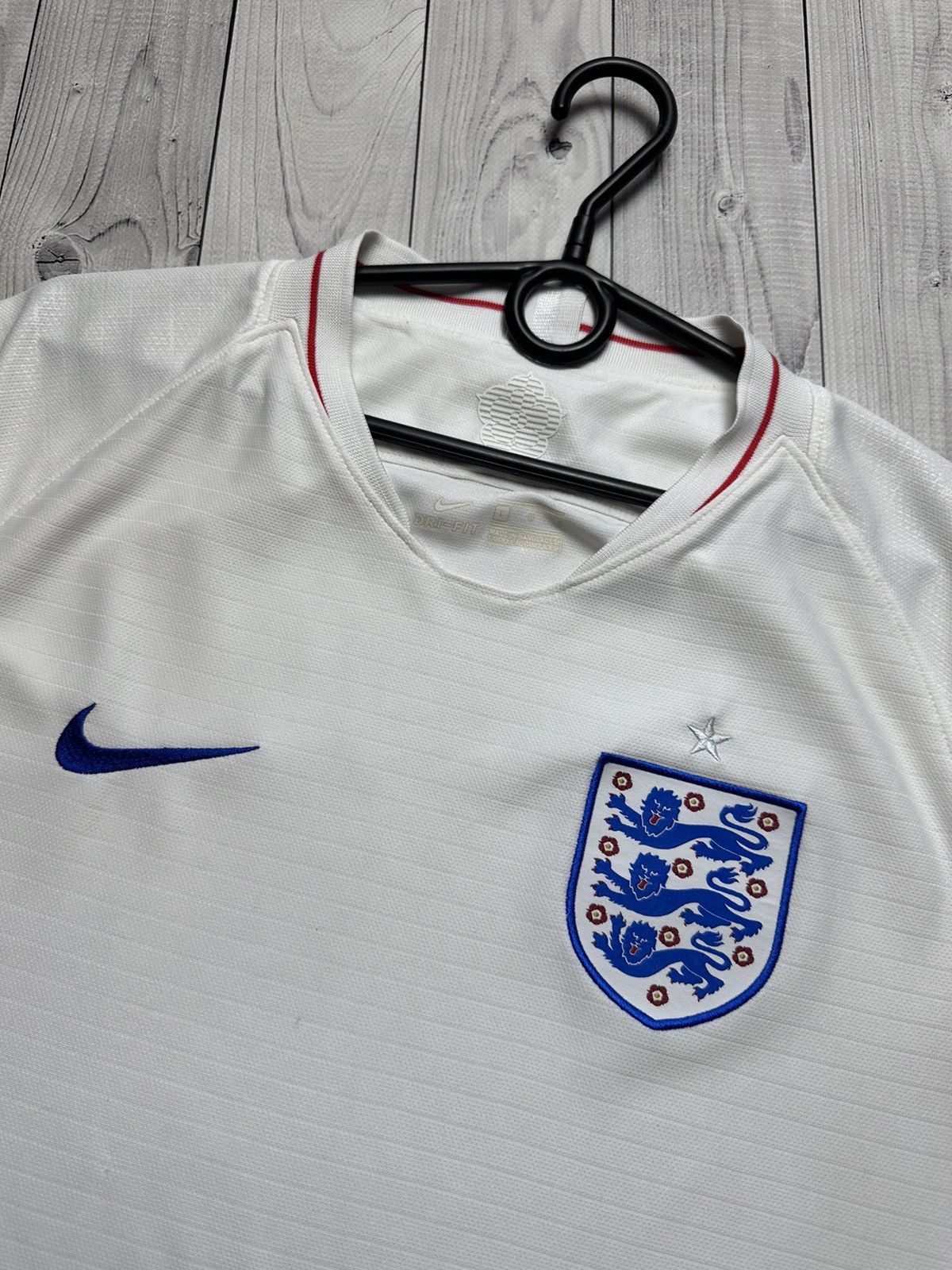 Nike × Vintage Vintage Nike England soccer jersey size L logo Size US L / EU 52-54 / 3 - 5 Thumbnail