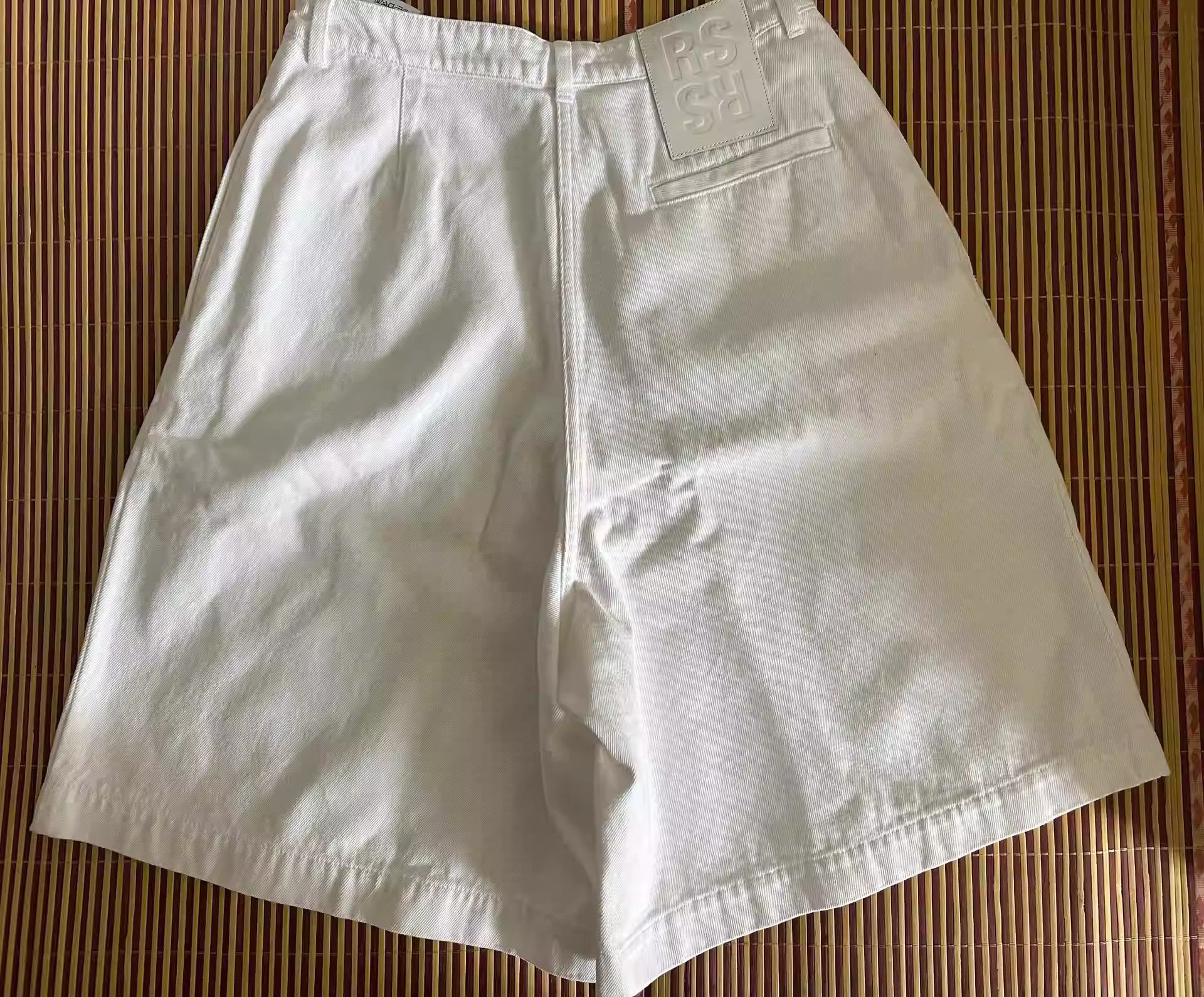 Raf Simons Raf Simons white denim wide leg shorts-2505 Size US 34 / EU 50 - 2 Thumbnail